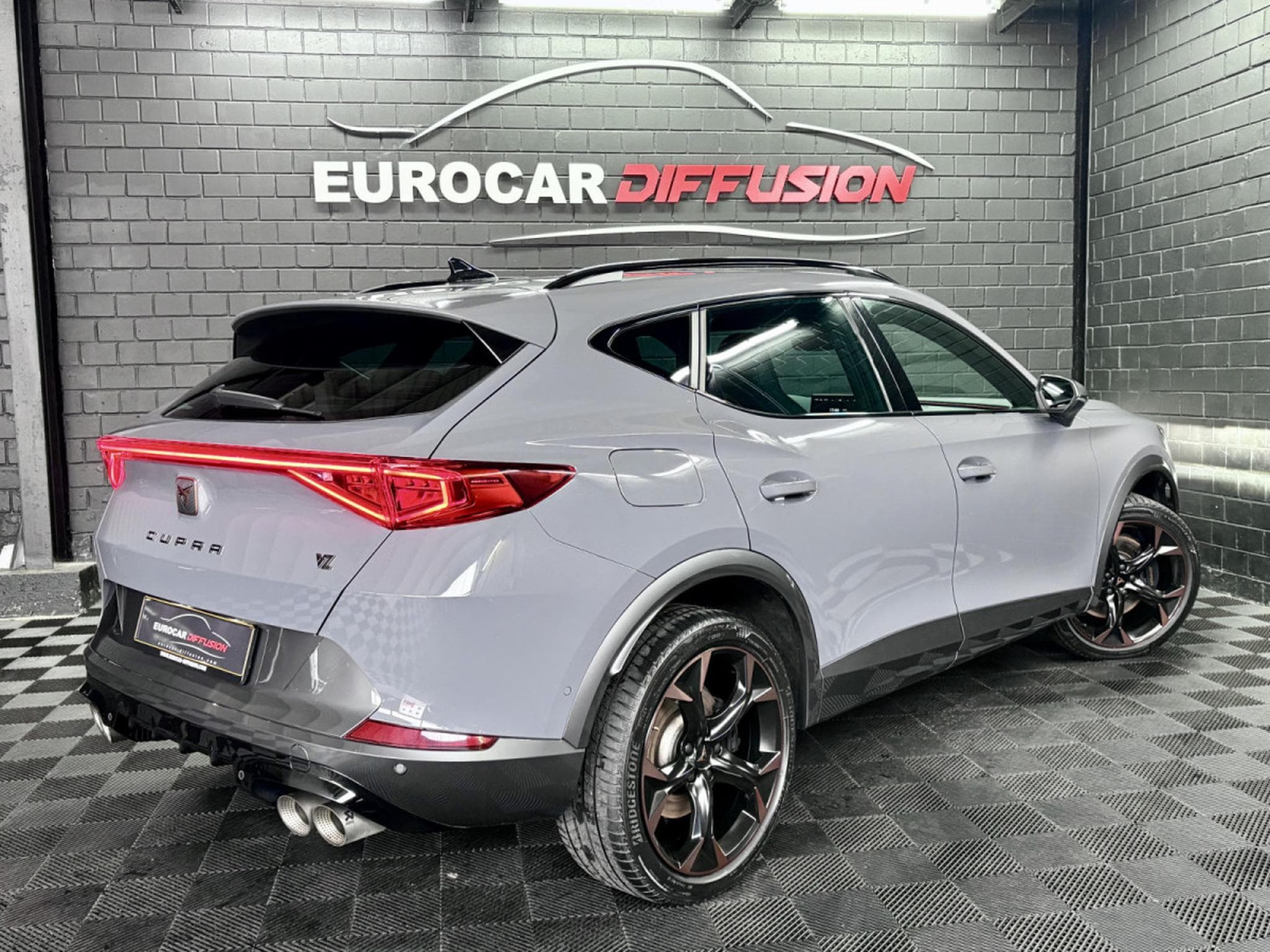 Cupra Formentor VZ 310CV 4Drive DSG7 *AKRAPOVIC*BEATS* *VSS* MATRIX* (2024) - Photo 6