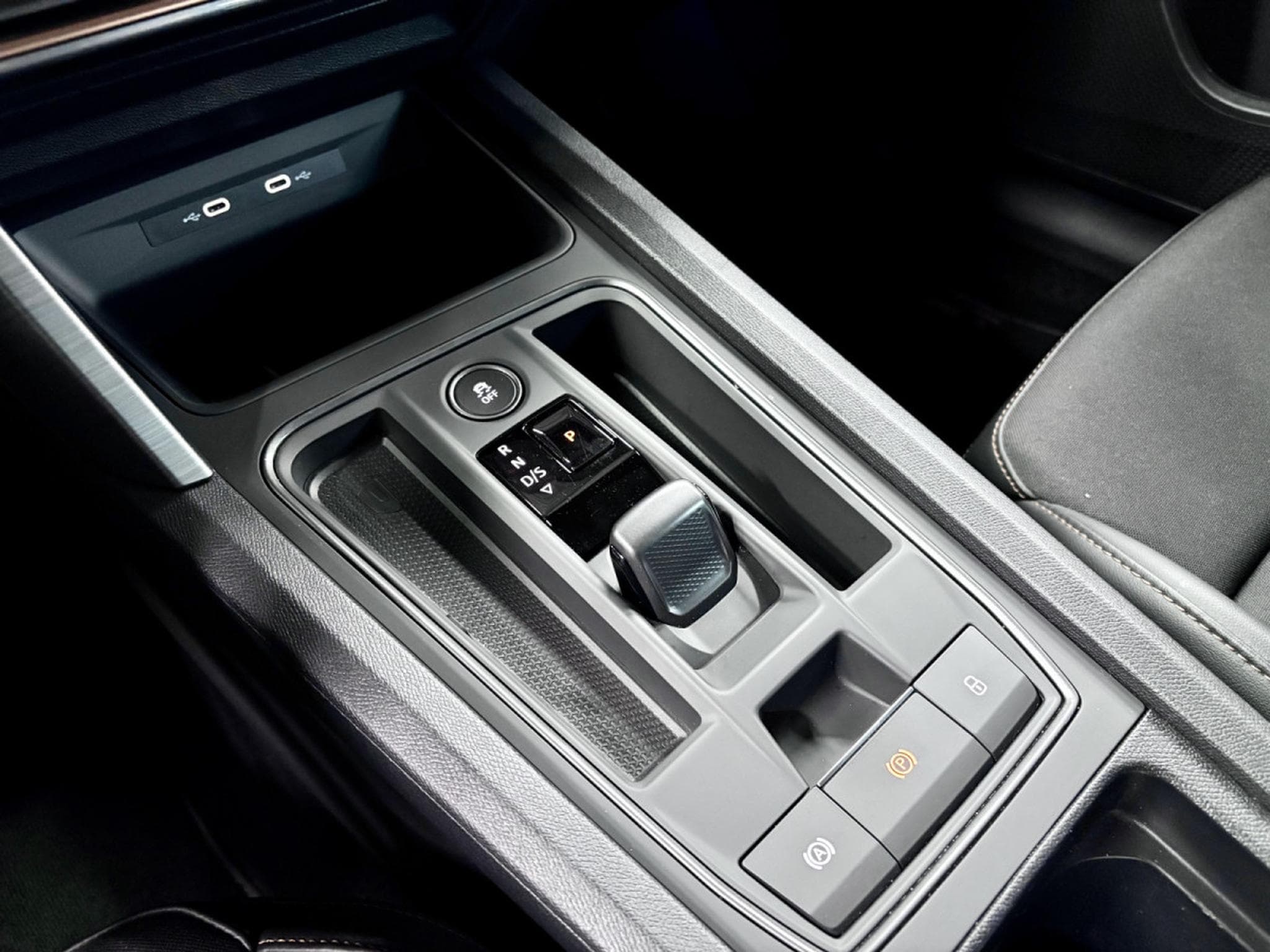 Cupra Formentor VZ 310CV 4Drive DSG7 *AKRAPOVIC*BEATS* *VSS* MATRIX* (2024) - Photo 15