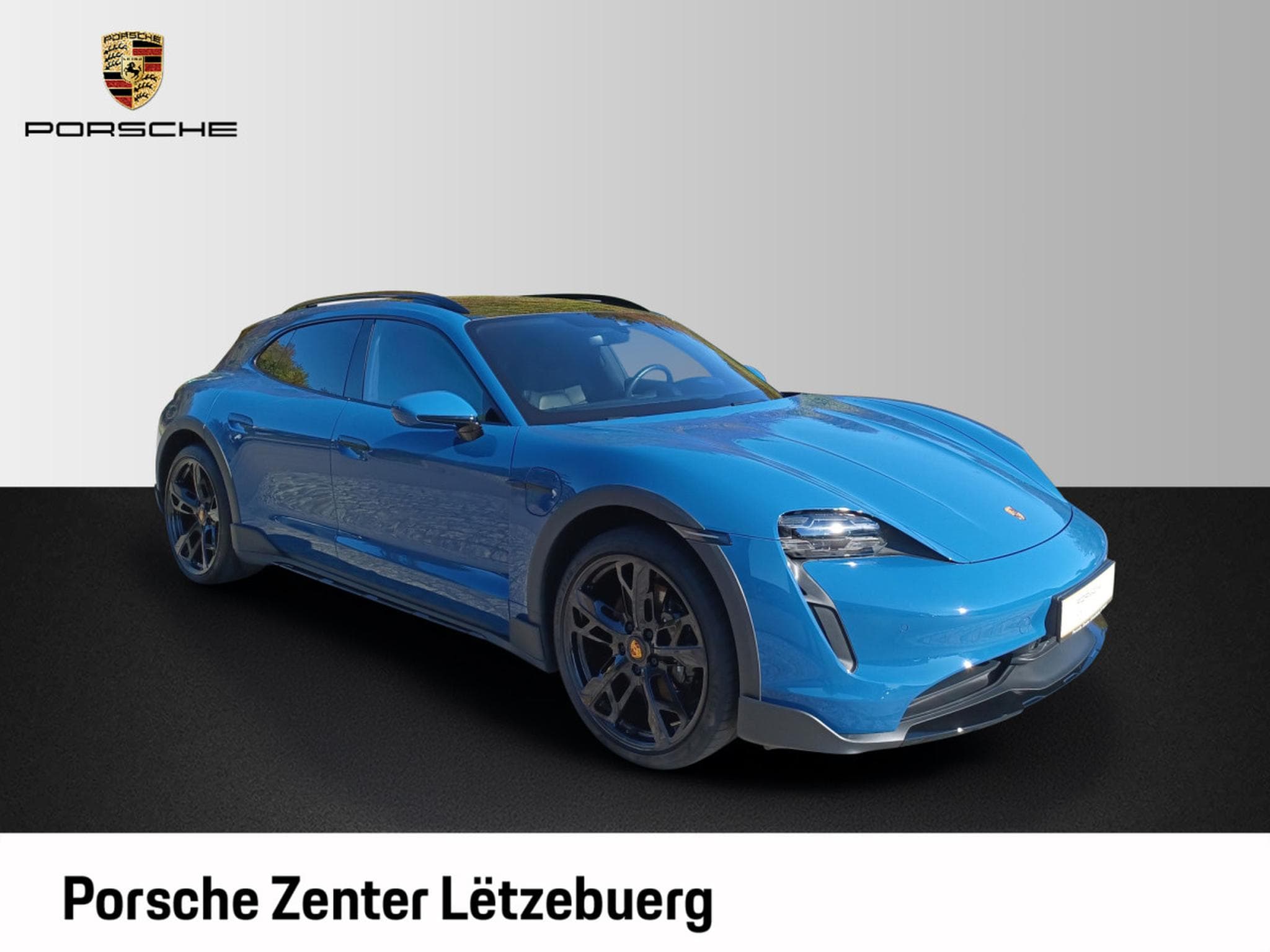 Porsche Taycan 4S Cross Turismo (2023) - Photo 7