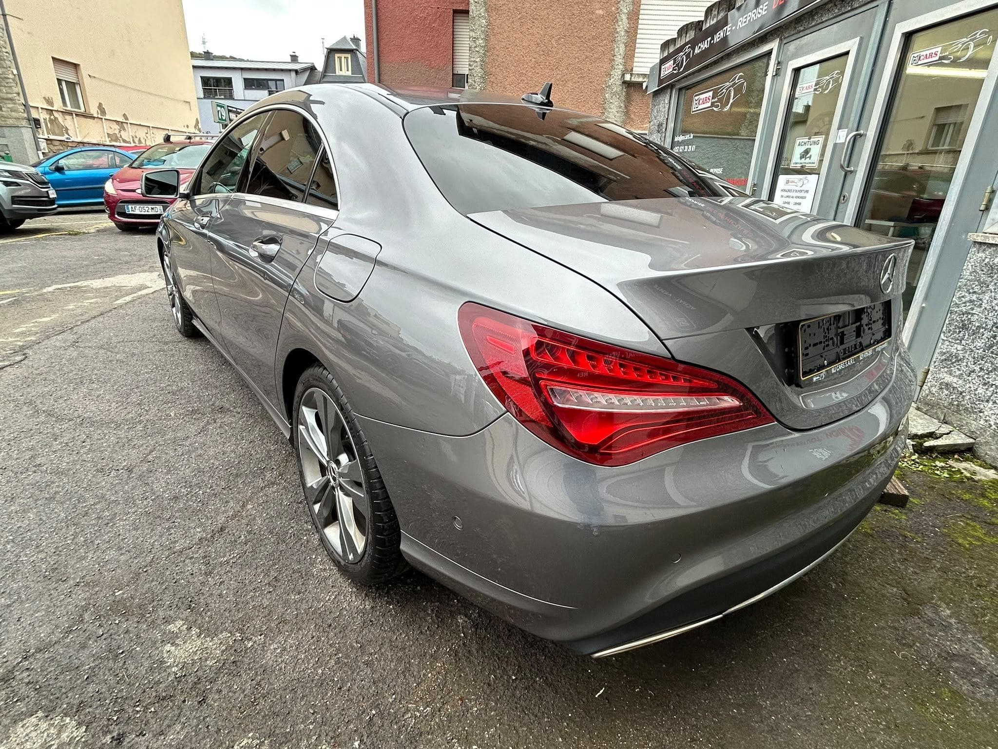 Mercedes CLA 200 CDI 7G-TRONIC PACK SPORT (2019) - Photo 3
