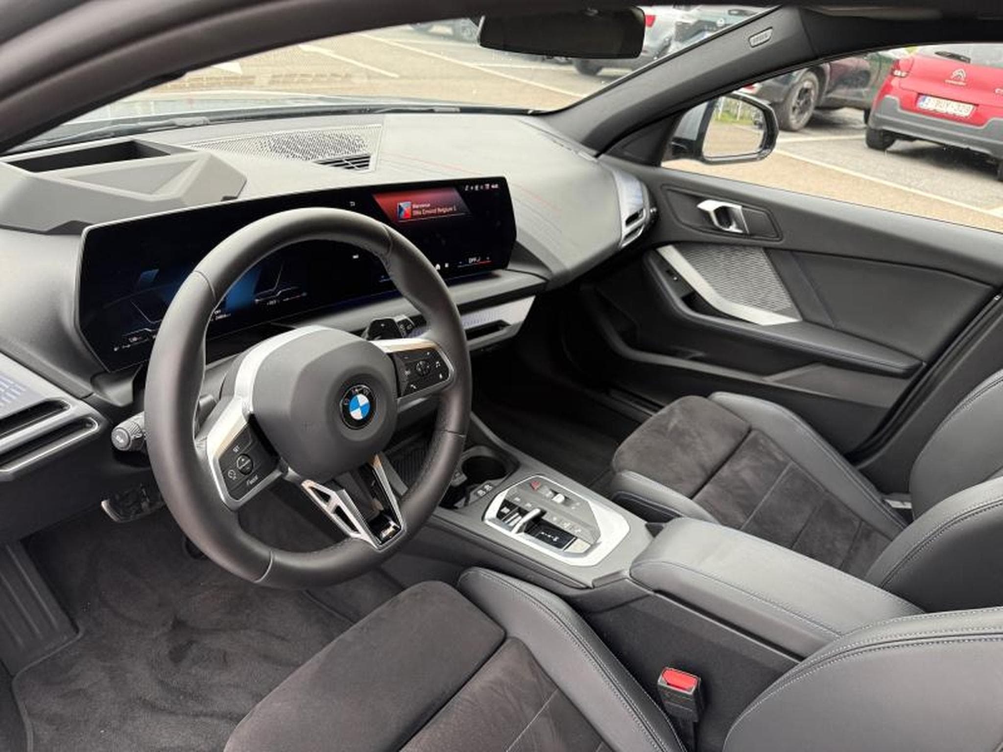BMW 120 120 Kit M Sport (2025) - Foto 6