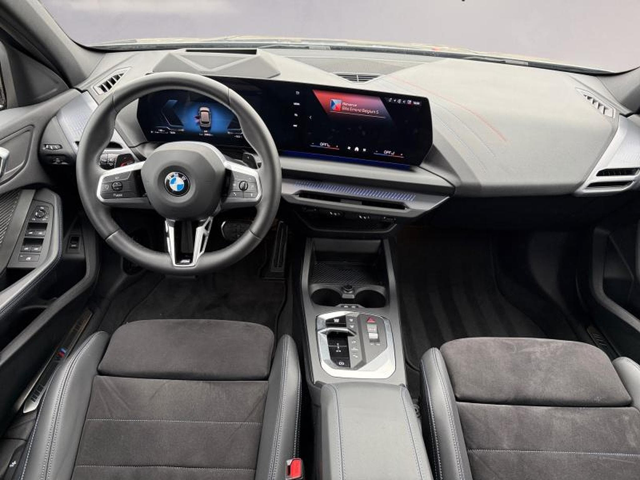 BMW 120 120 Kit M Sport (2025) - Foto 7
