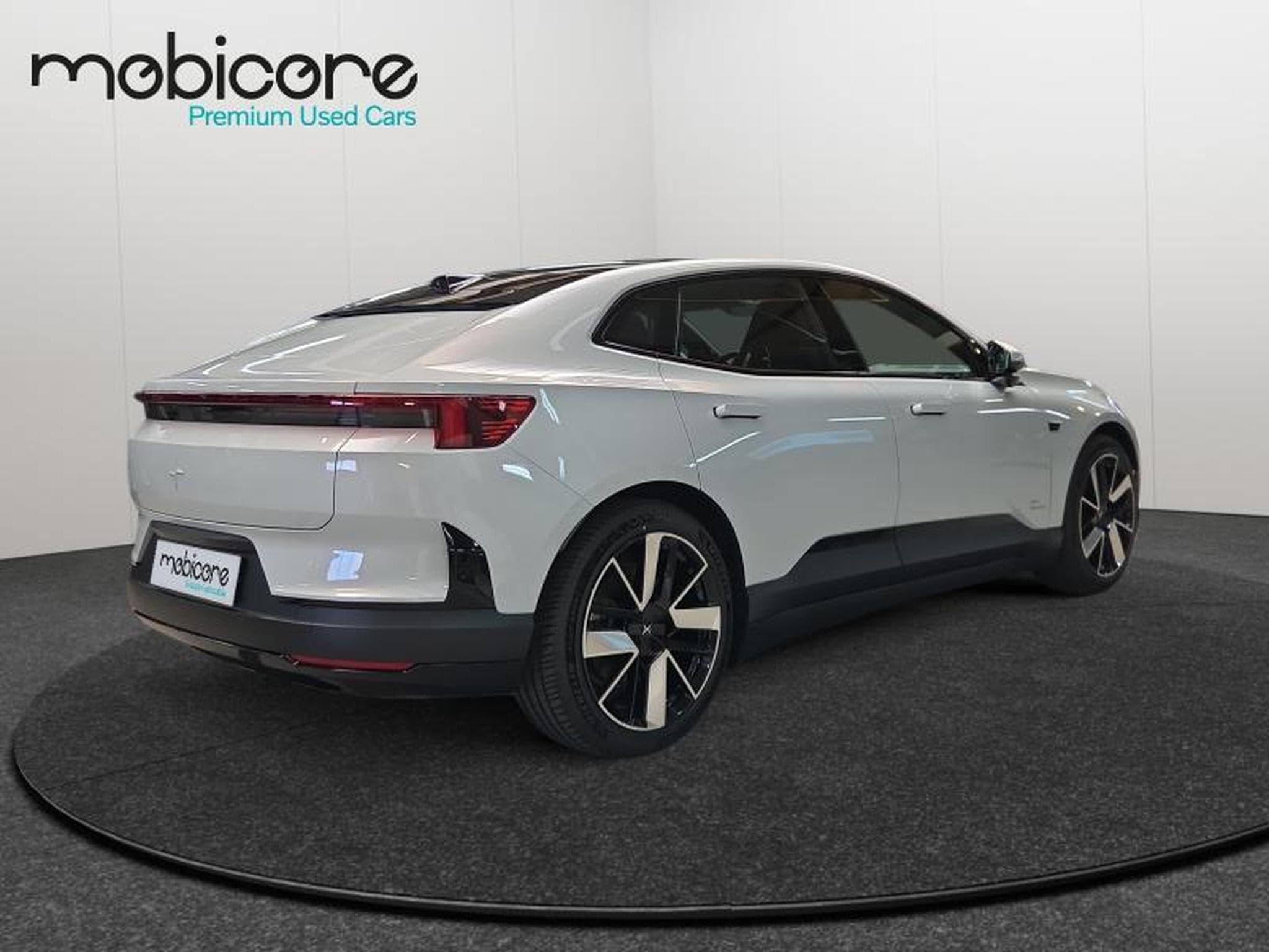 Polestar 4 Long Range Single Motor MY25 (2025) - Photo 4