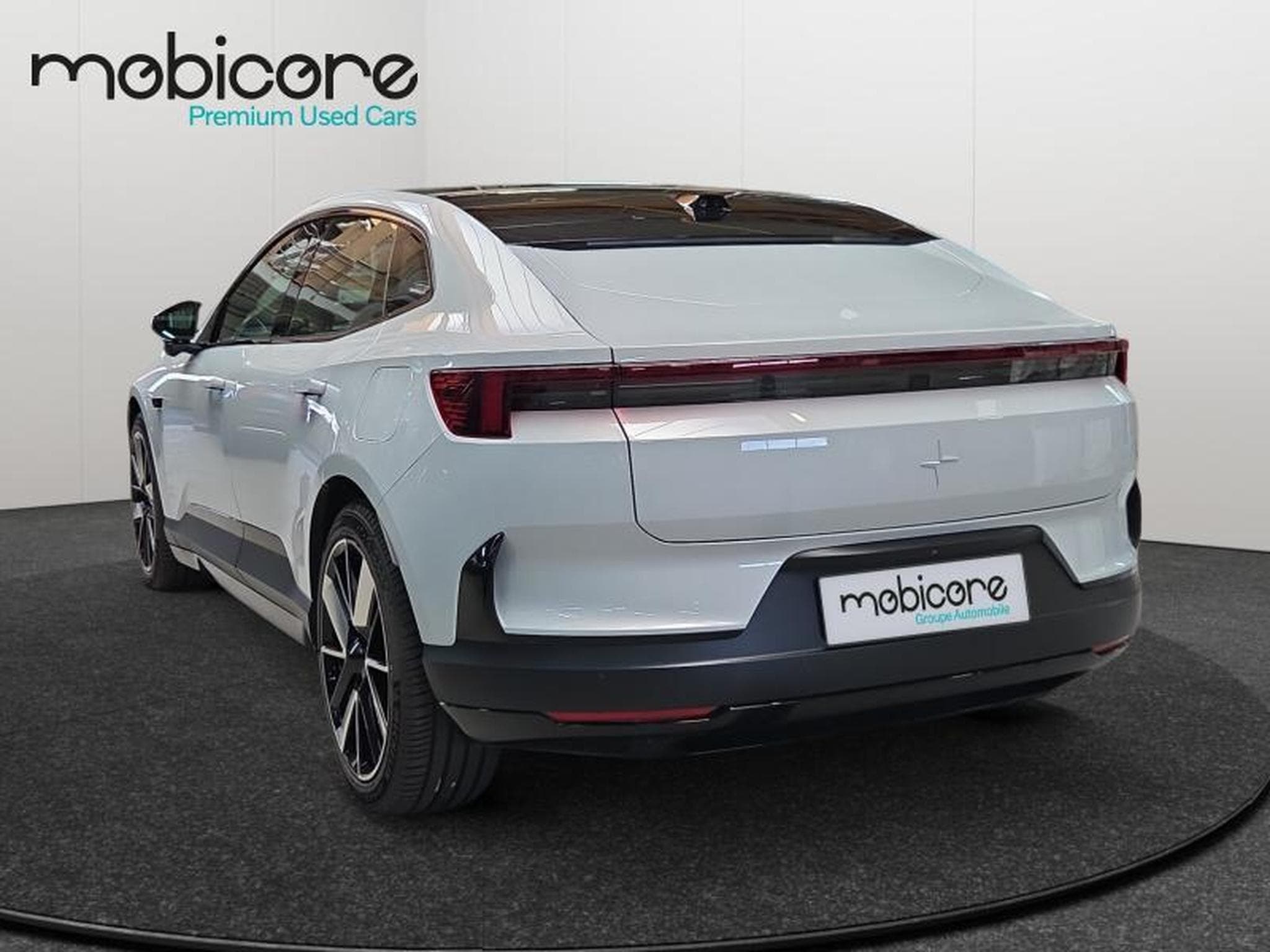 Polestar 4 Long Range Single Motor MY25 (2025) - Photo 5