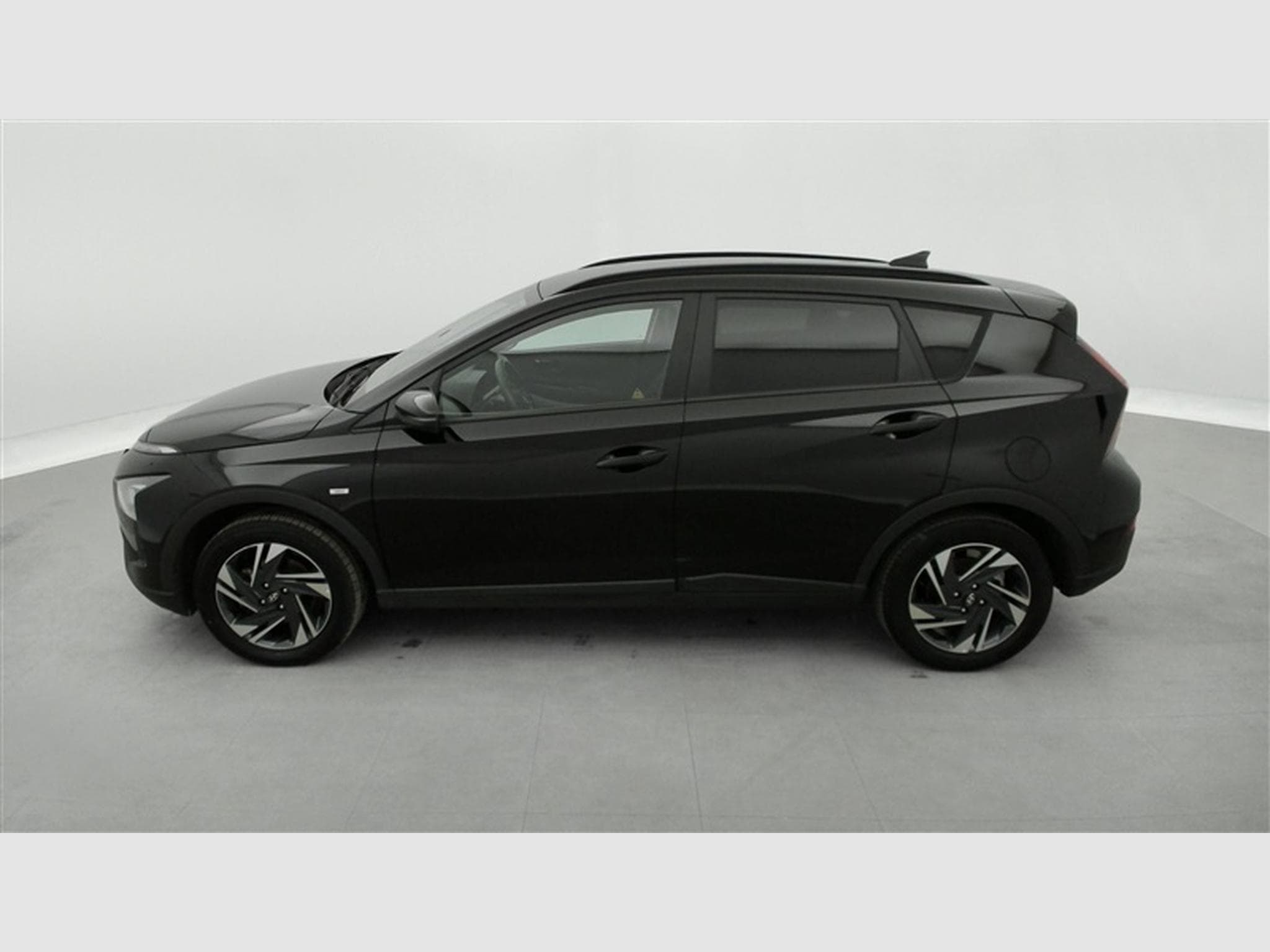 Hyundai Bayon 1.0 T-GDi MHEV DCT-7 100Cv Intuitive CARPLAY / CLIM (2024) - Foto 3
