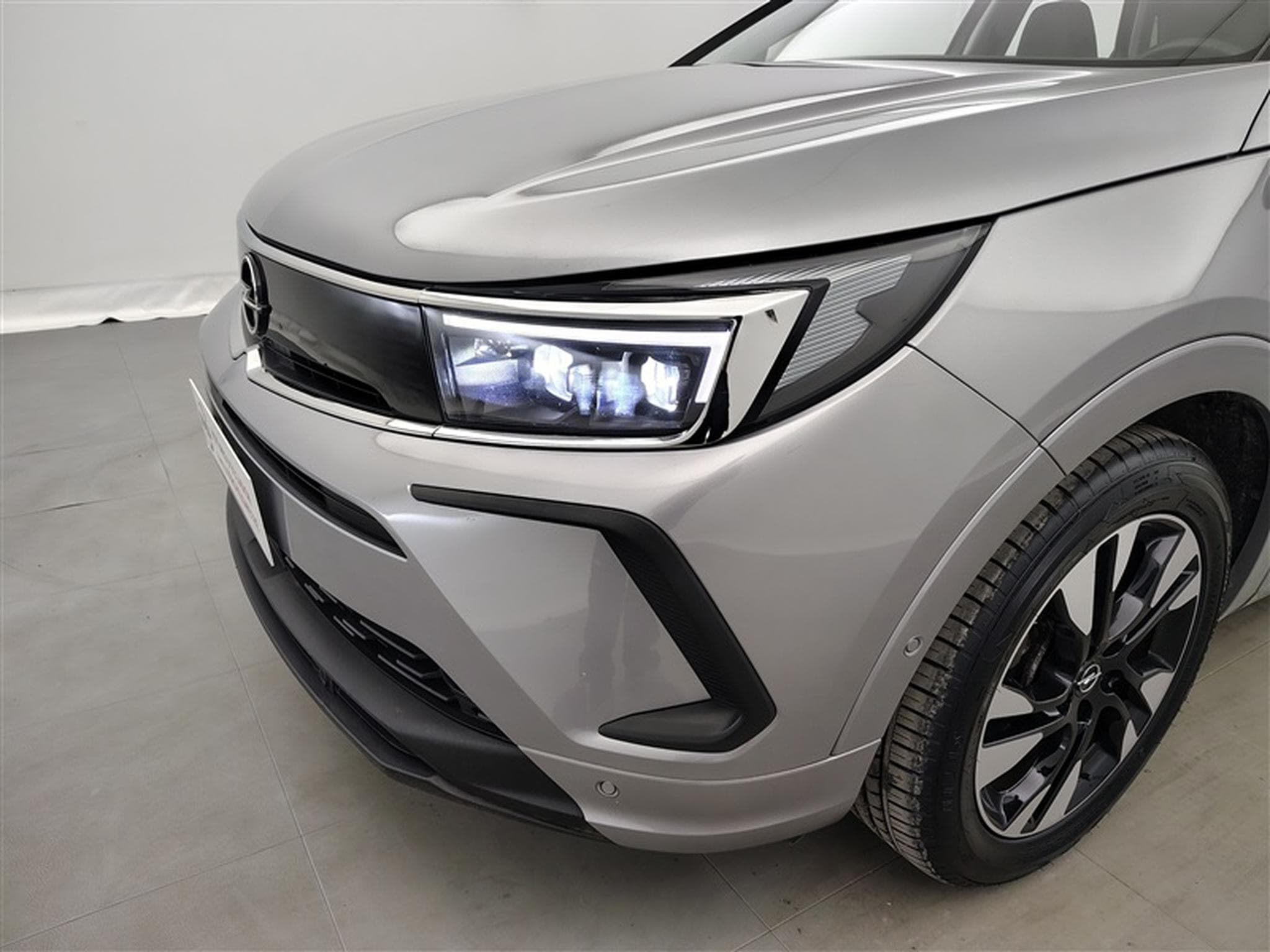 Opel Grandland 1.2 Turbo ECOTEC Business Elegance S&S (2022) - Foto 15