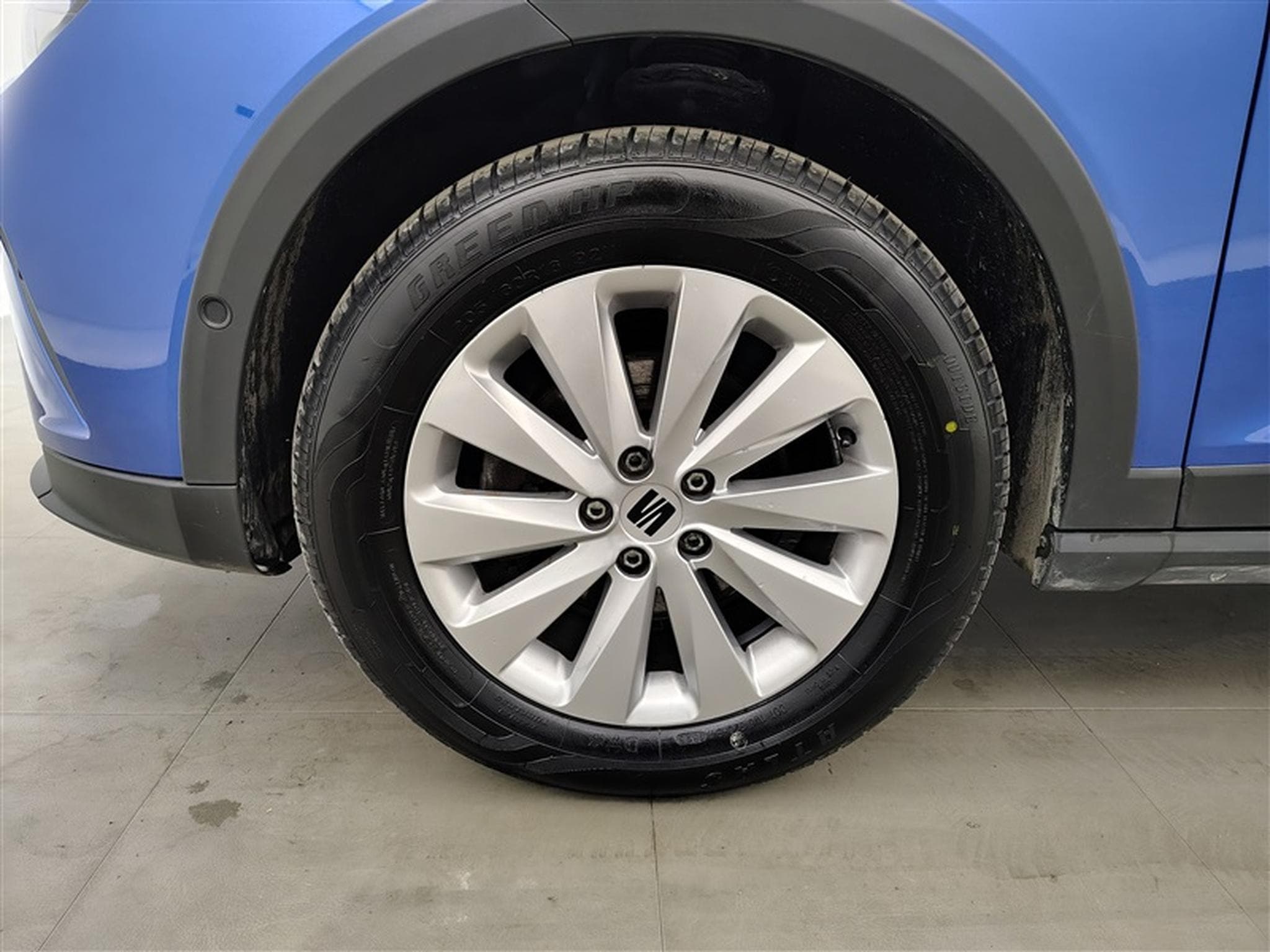Seat Arona 1.0 TSI Style°NAV°CARPLAY°CAM°FULL LED°PDC AV-AR°JA16 (2022) - Foto 6