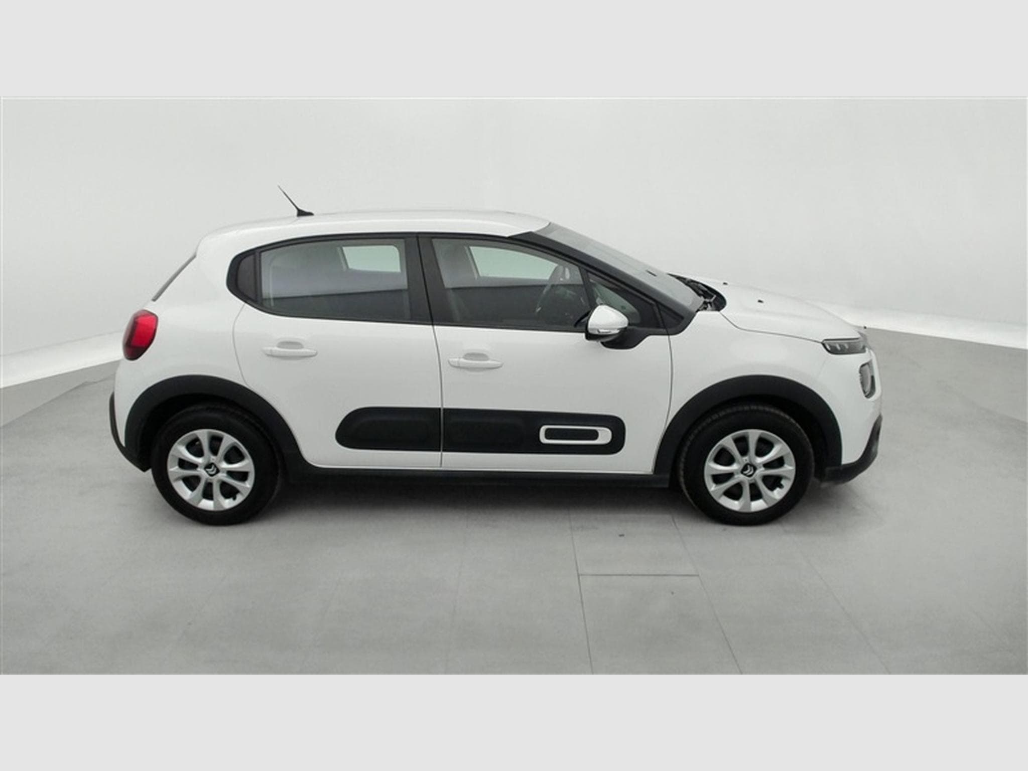 Citroen C3 1.2i PureTech Feel S&S (EU6.2) (2020) - Photo 23