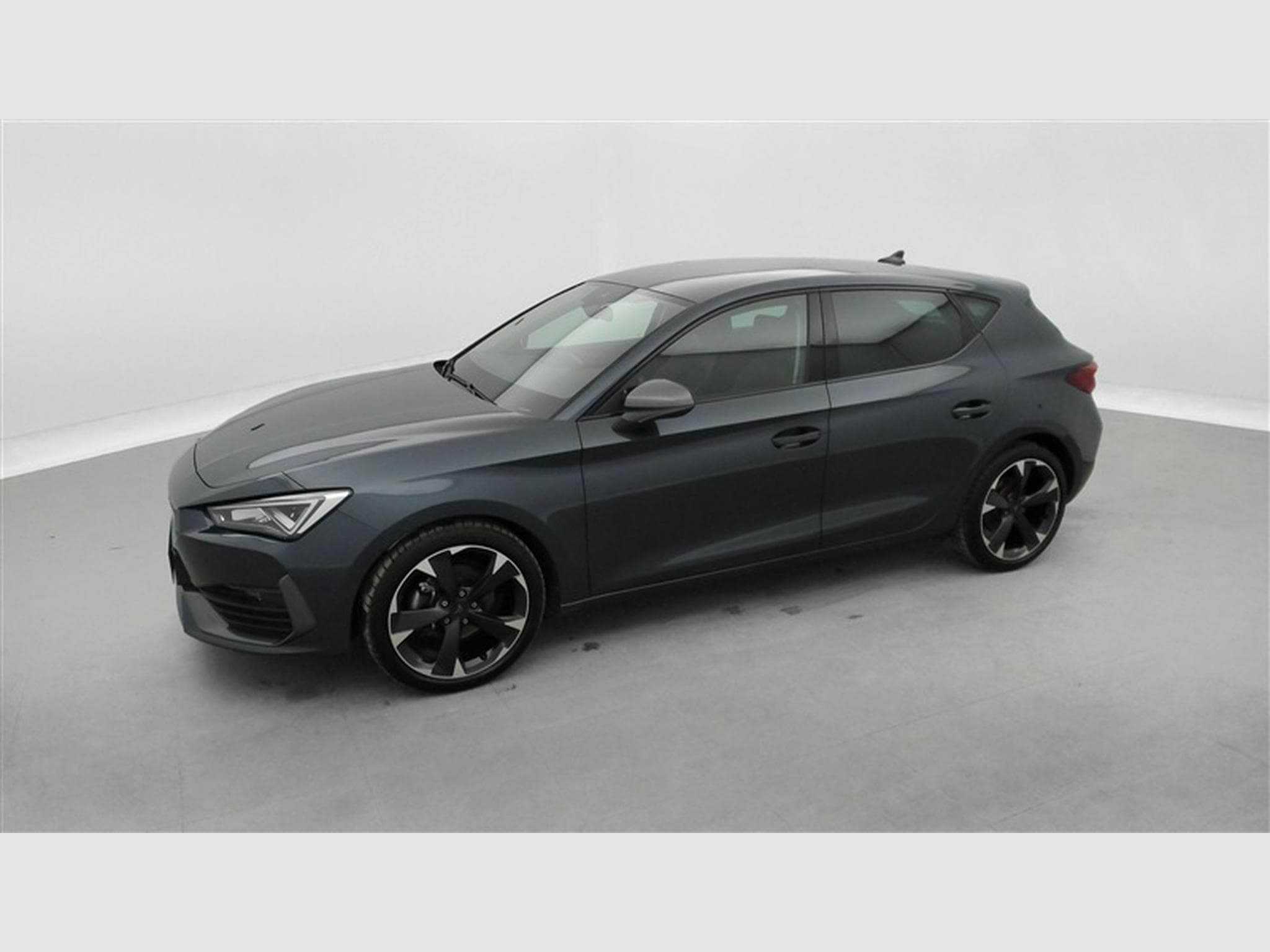 Cupra Leon 1.5 eTSI 150Cv DSG V S-CUIR / NAVI (2023) - Photo 21