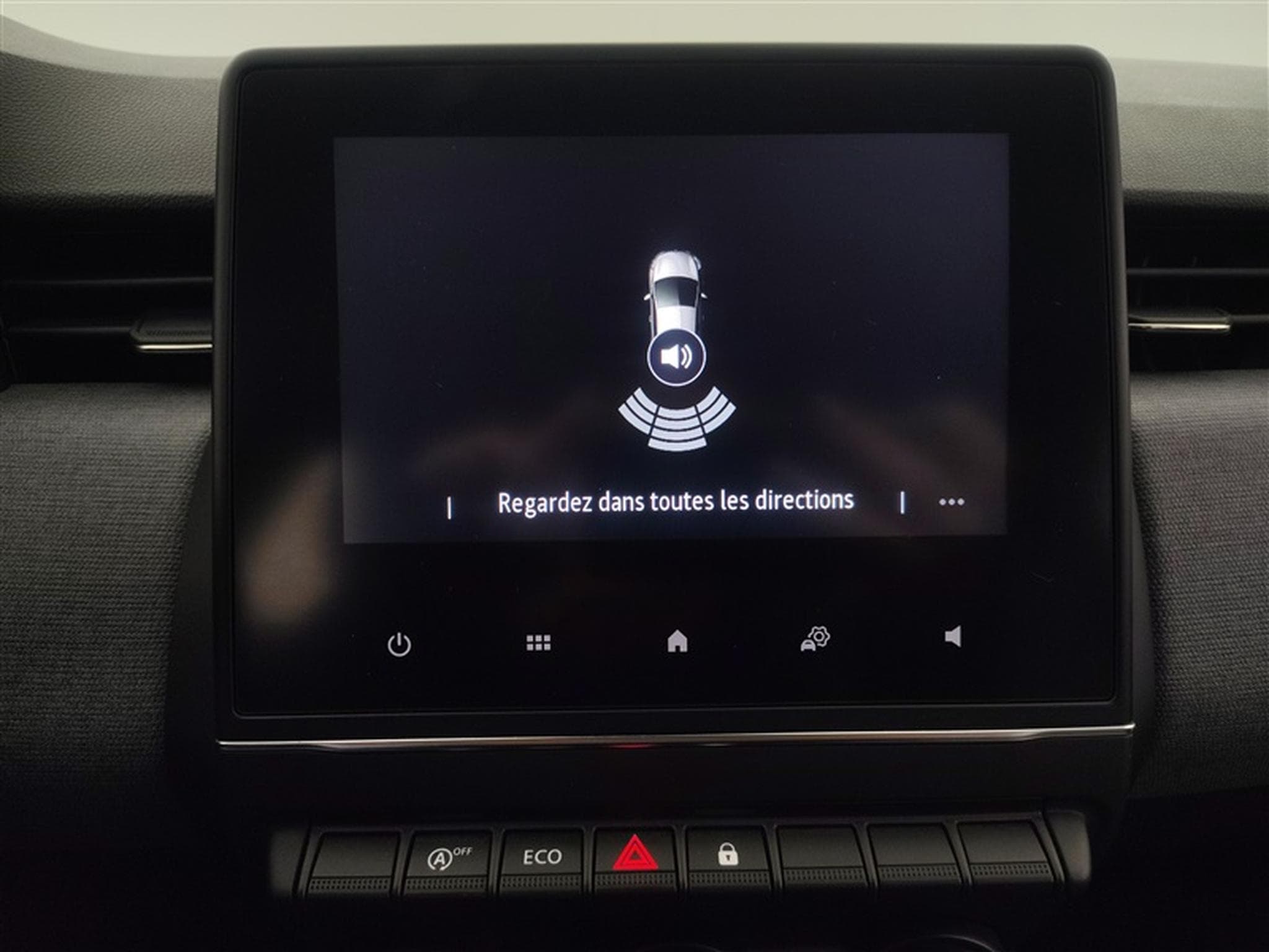 Renault Clio 1.0 TCe 90cv X-Tronic Evolution CARPLAY / FULL LED / PDC AR (2025) - Photo 18