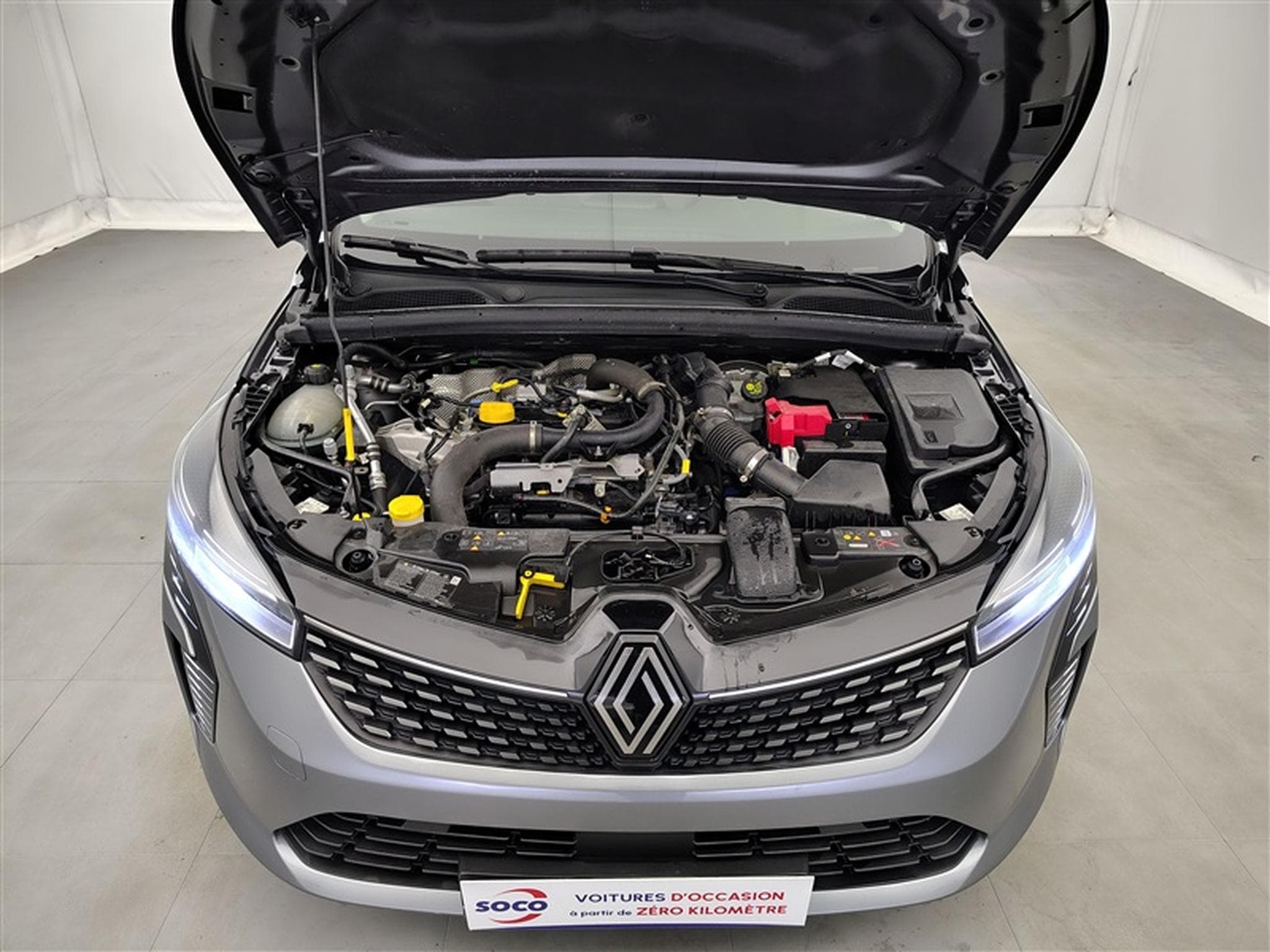 Renault Clio 1.0 TCe 90cv X-Tronic Evolution CARPLAY / FULL LED / PDC AR (2025) - Photo 18