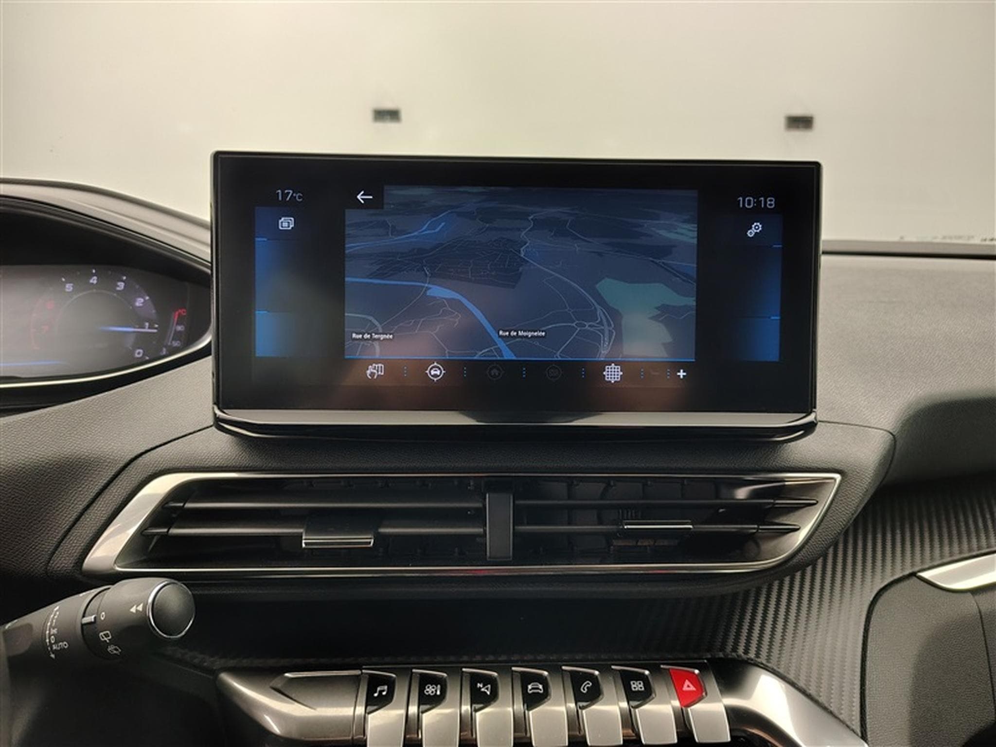 Peugeot 5008 1.2 PureTech 130Cv Allure Pack 7PL/ S-CUIR / NAVI / FULL LED (2024) - Photo 11