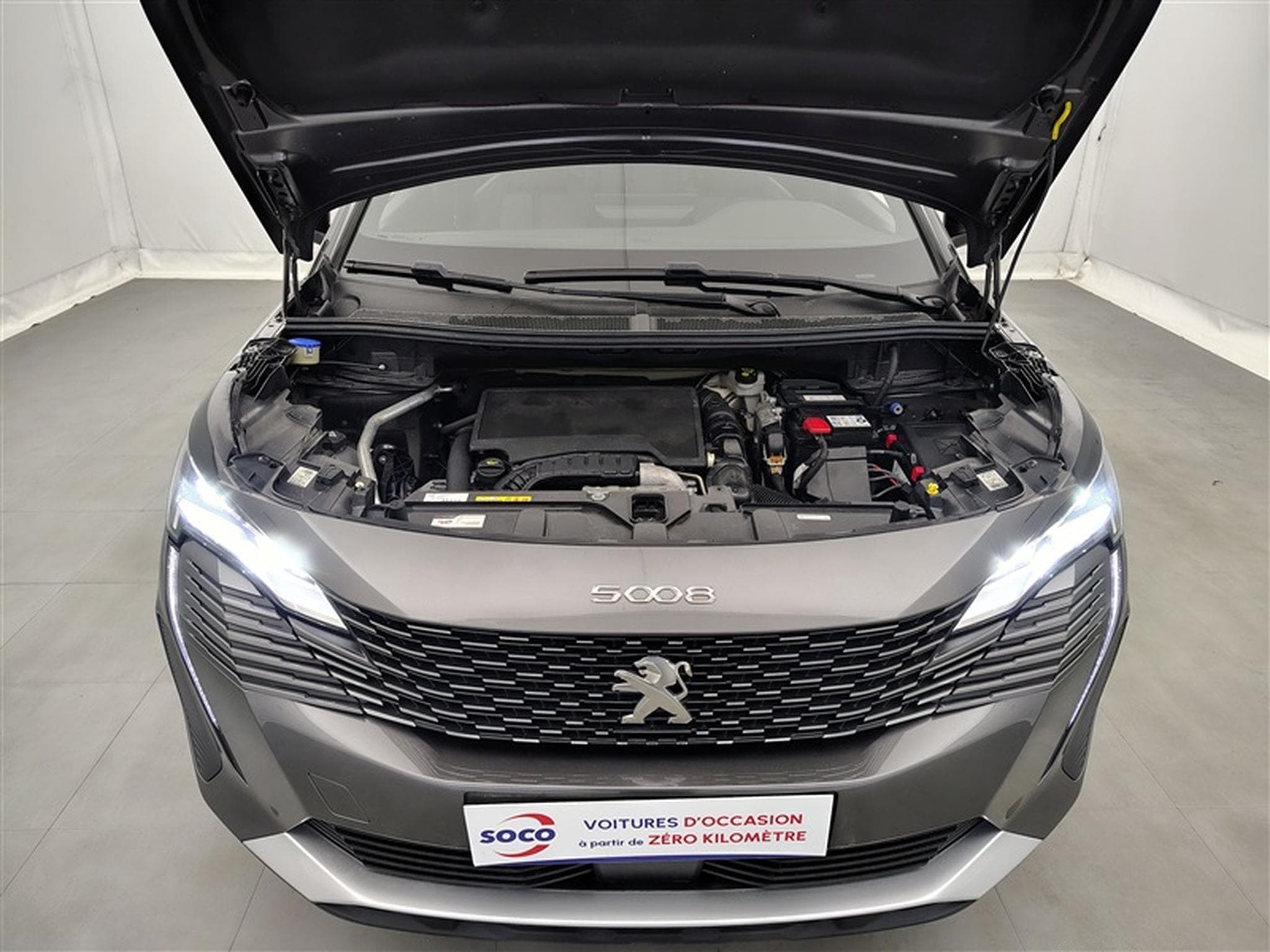 Peugeot 5008 1.2 PureTech 130Cv Allure Pack 7PL/ S-CUIR / NAVI / FULL LED (2024) - Photo 19