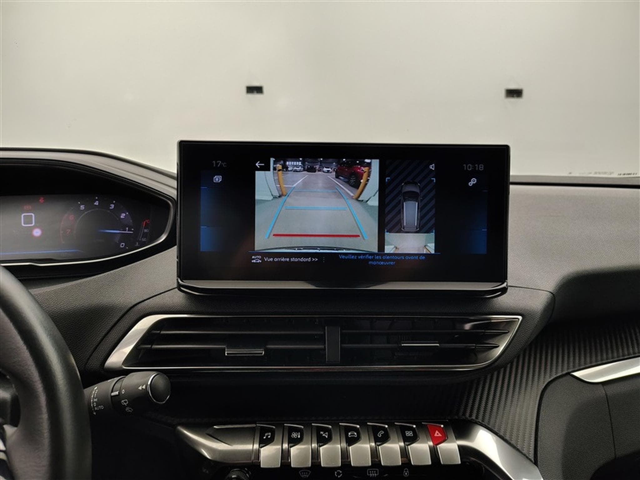 Peugeot 5008 1.2 PureTech 130Cv Allure Pack 7PL/ S-CUIR / NAVI / FULL LED (2024) - Photo 18