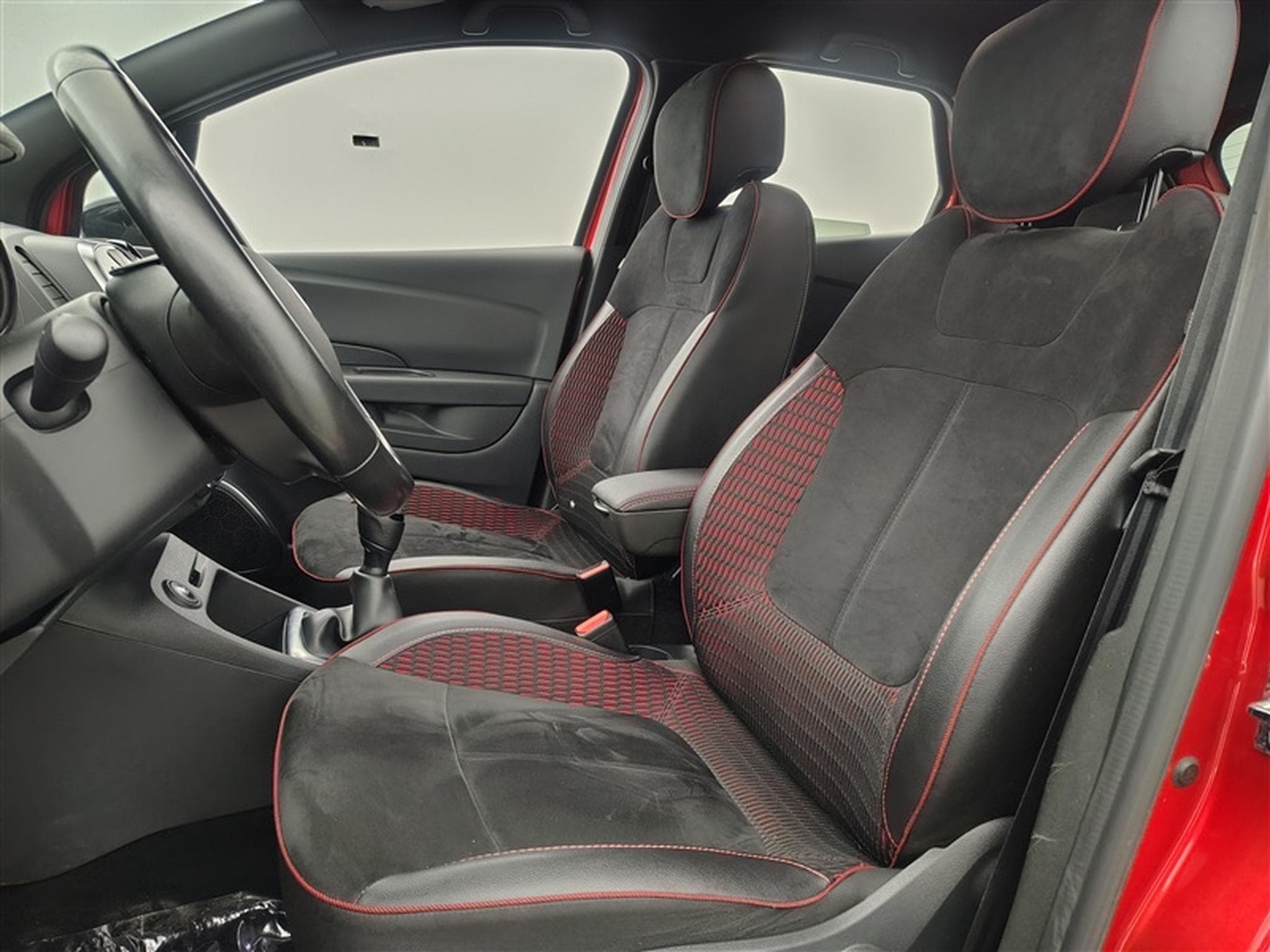 Renault Captur Red edition/ (2019) - Photo 7