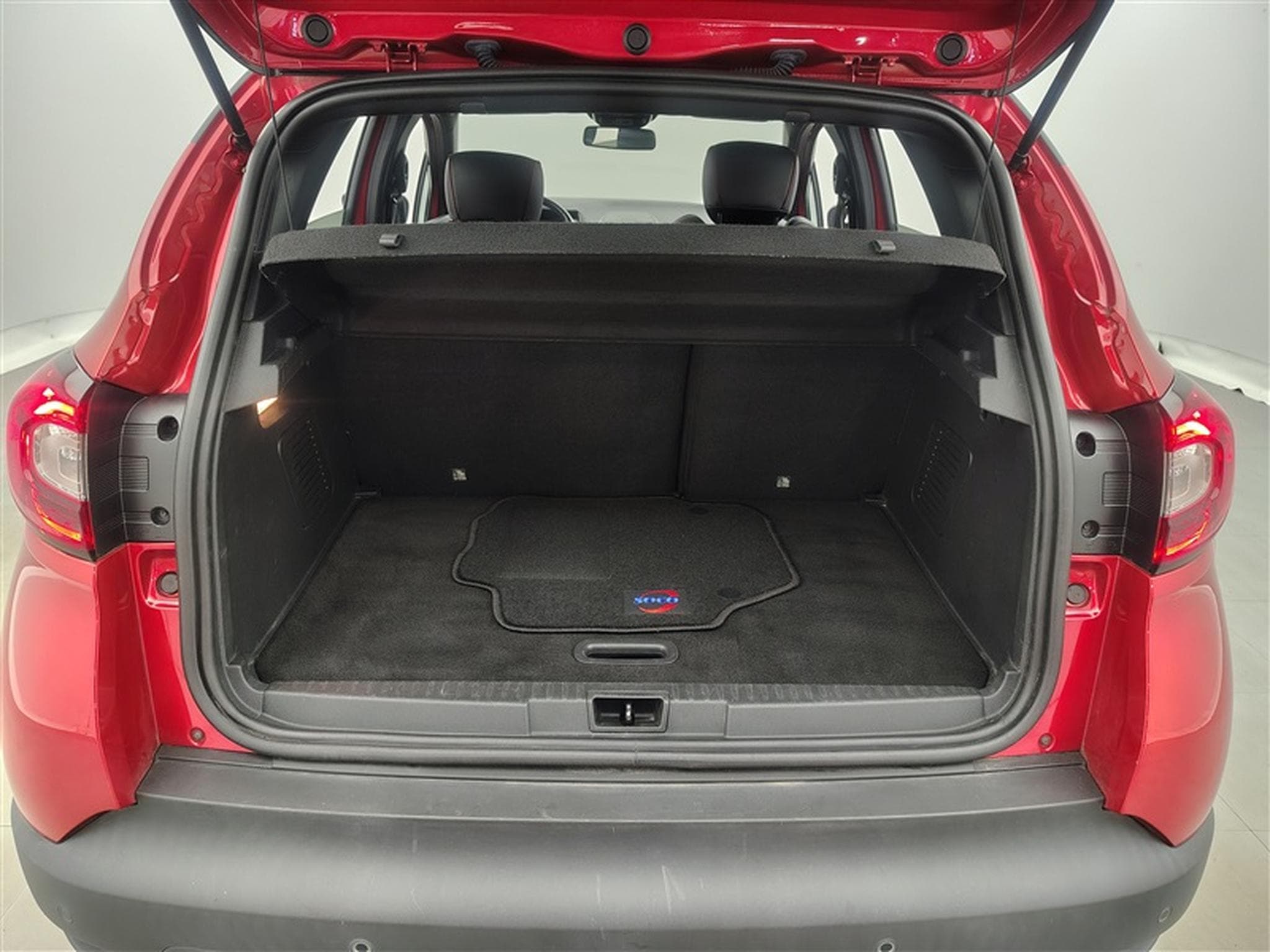 Renault Captur Red edition/ (2019) - Photo 14