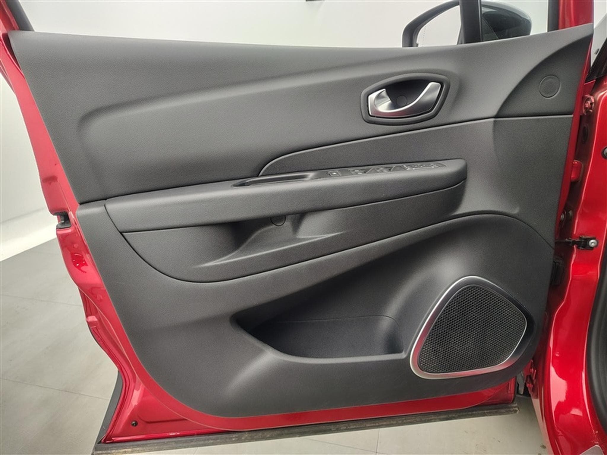 Renault Captur Red edition/ (2019) - Photo 17