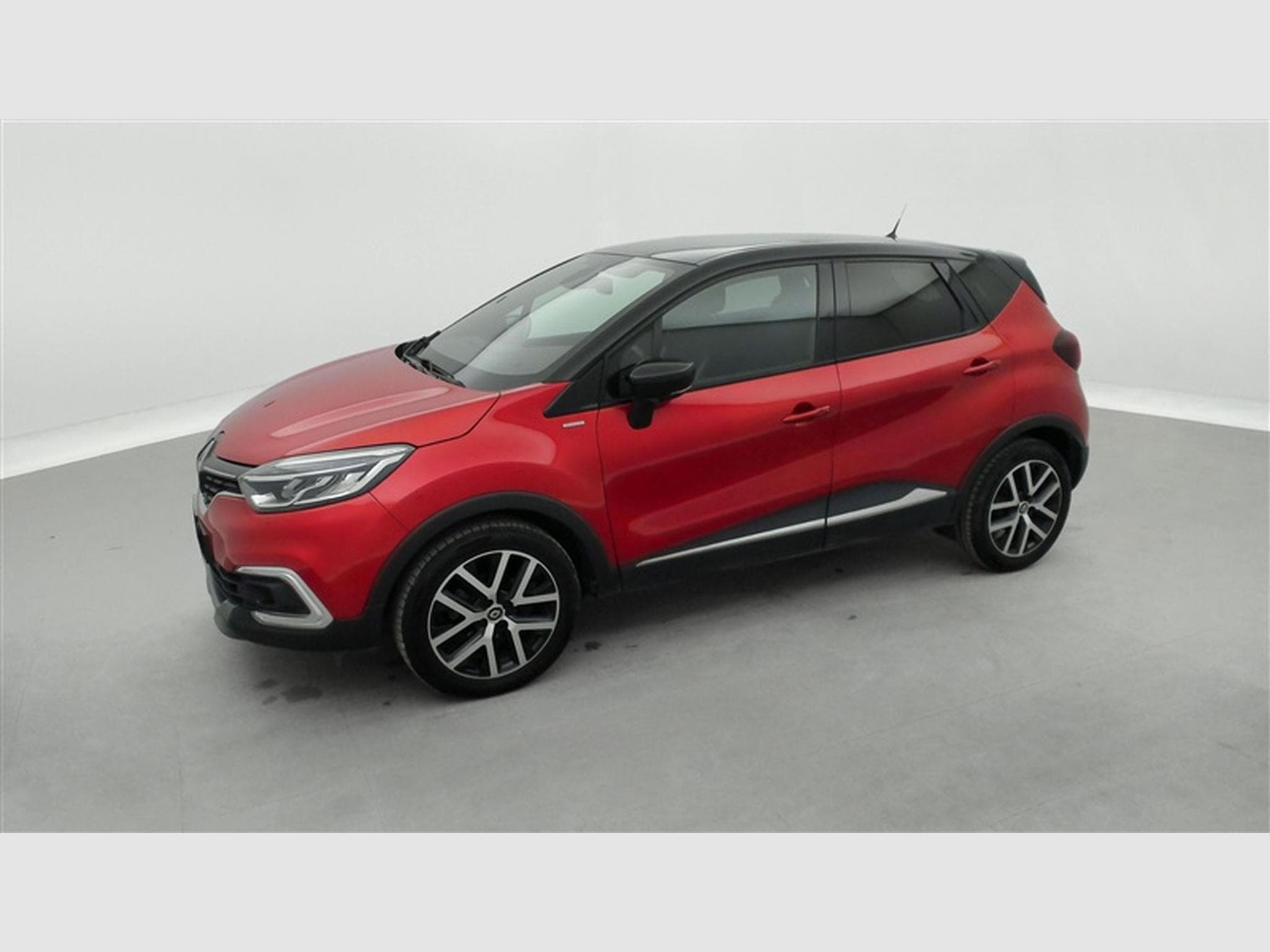 Renault Captur Red edition/ (2019) - Photo 22