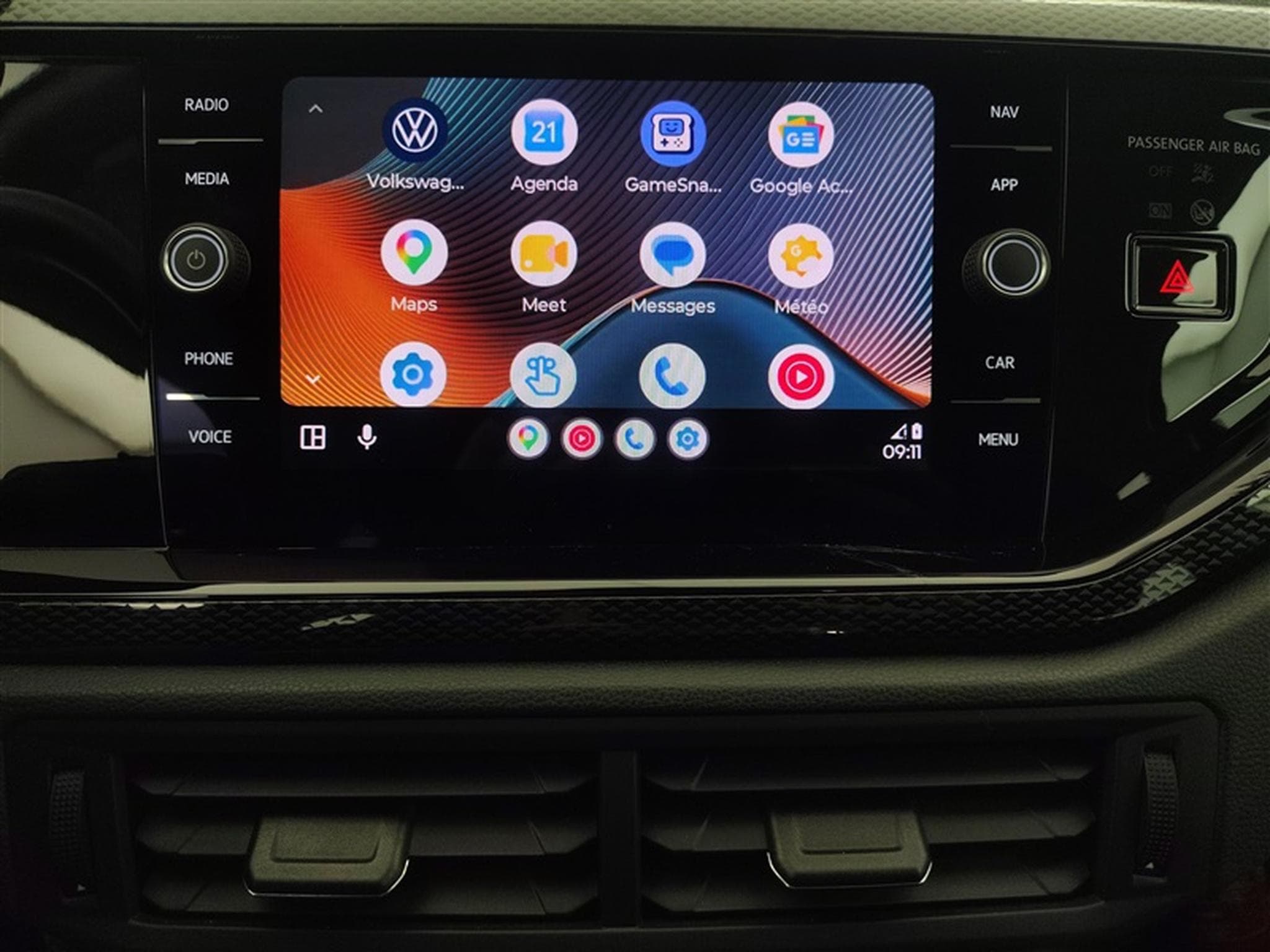 VW Polo 1.0 TSI 95Cv DSG CARPLAY / FULL LED / PDC AV-AR (2024) - Photo 20