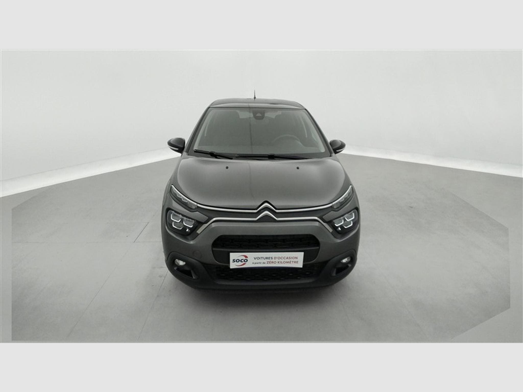 Citroen C3 1.2i PureTech Shine CARPLAY / FULL LED / JA 16" (2023) - Photo 4