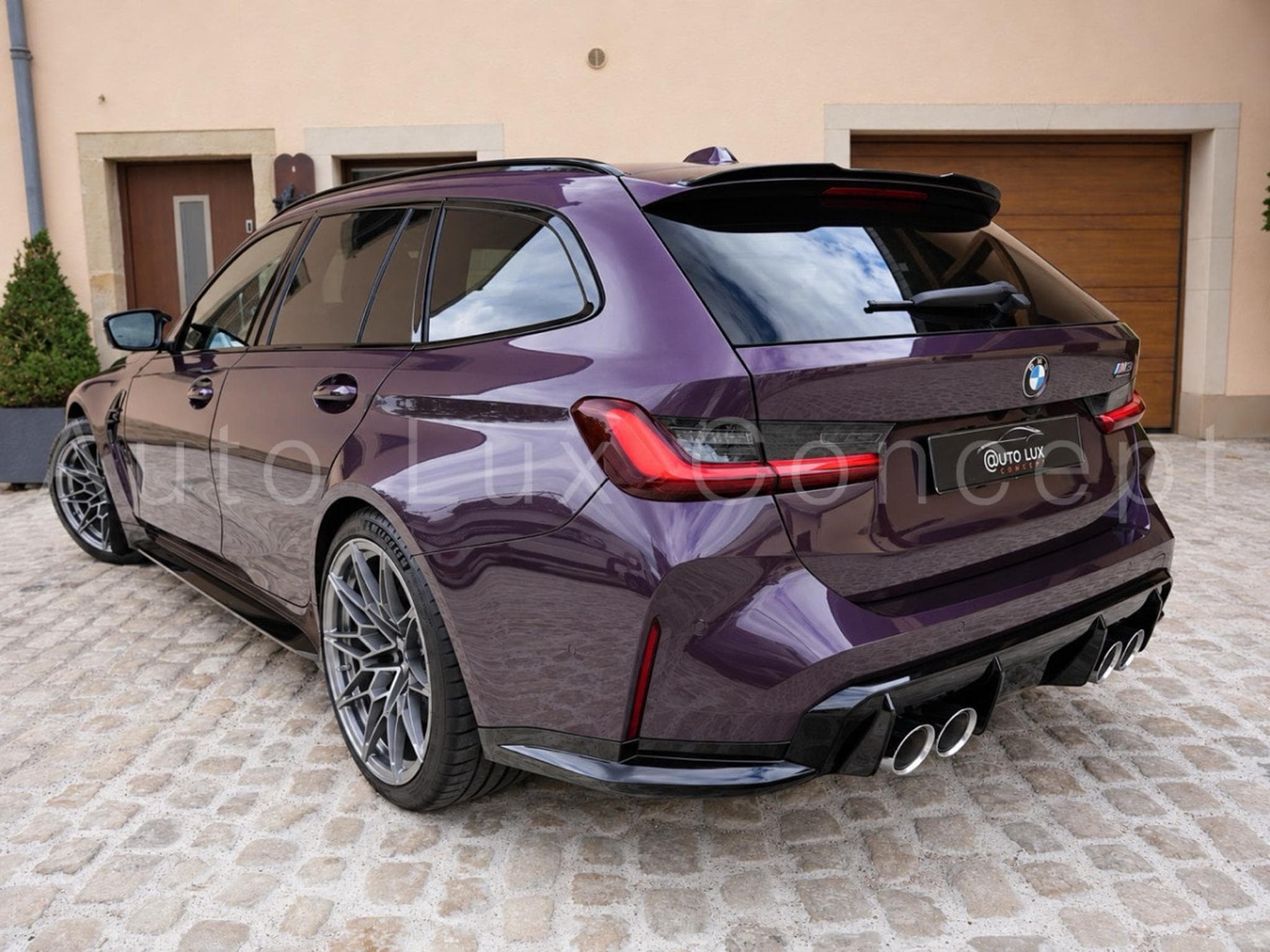 BMW M3 Competition M xDrive Touring (2026) - Foto 4