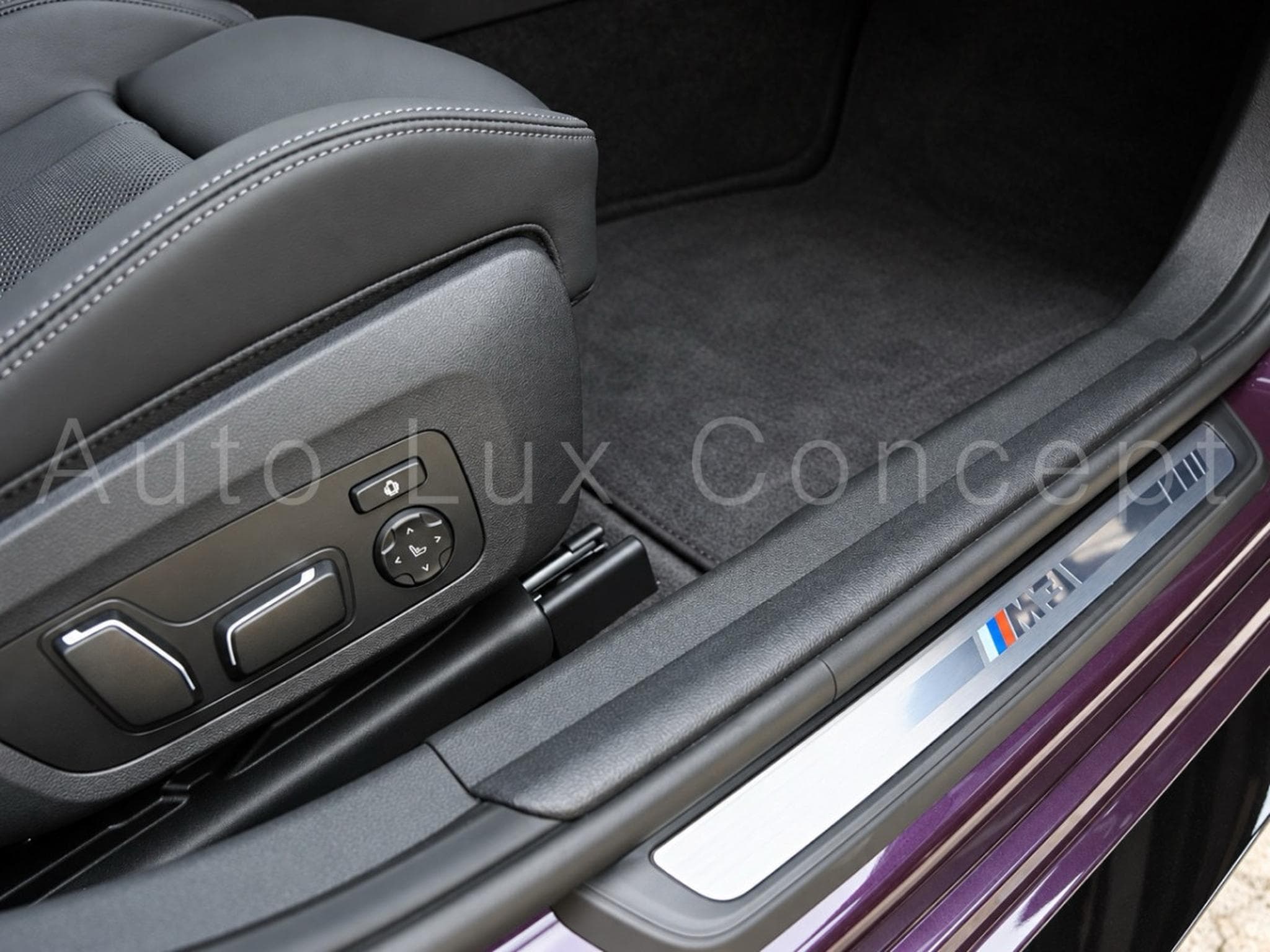 BMW M3 Competition M xDrive Touring (2026) - Foto 23