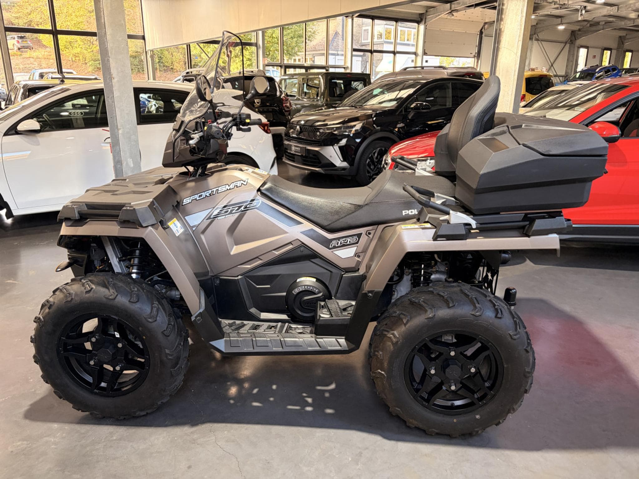 Polaris Sportsman 570 EFI AWD (2021) - Foto 2