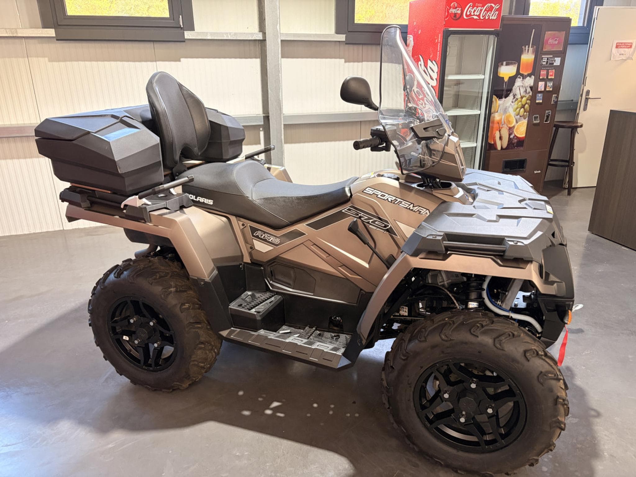 Polaris Sportsman 570 EFI AWD (2021) - Foto 4