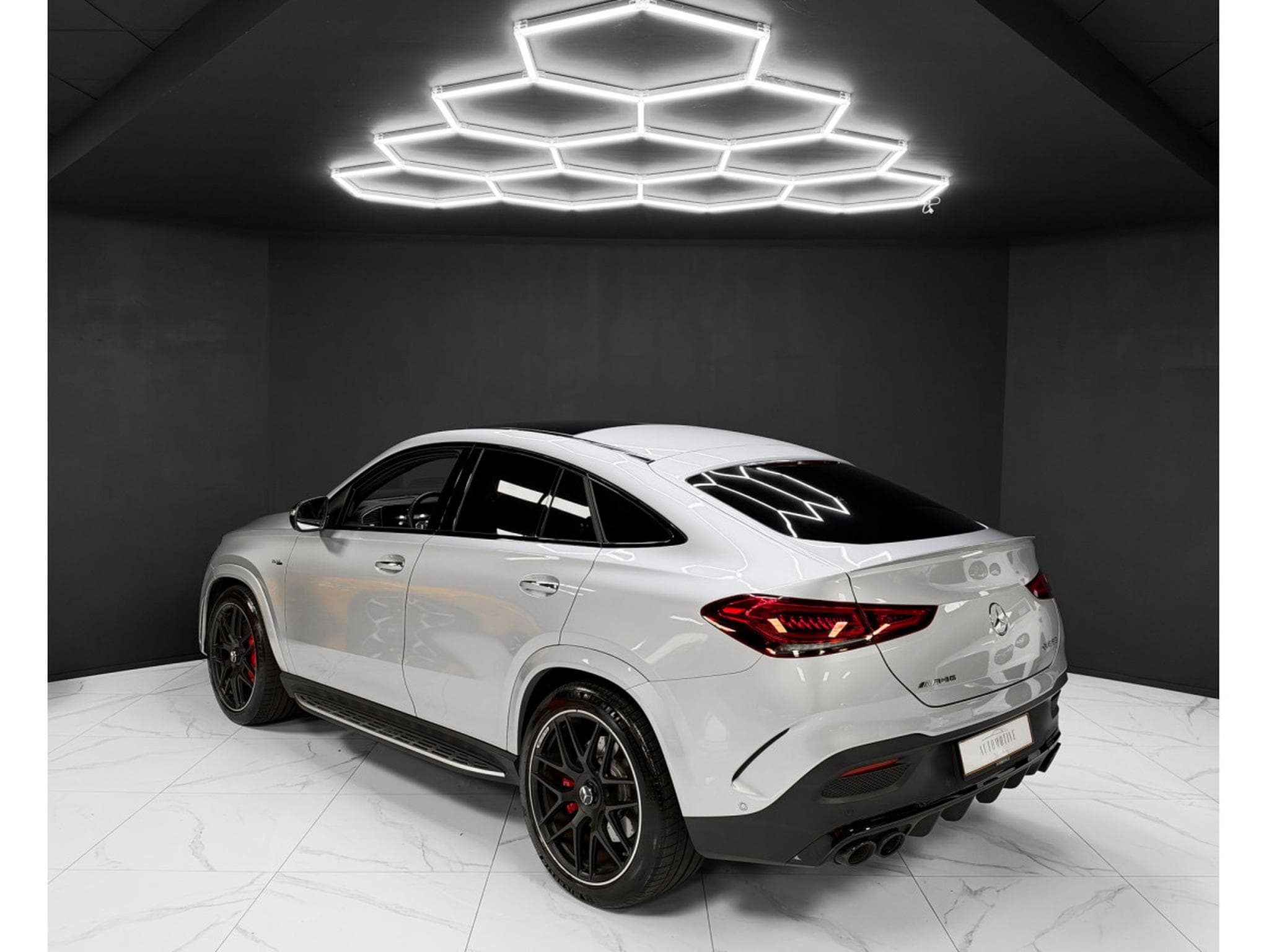 Mercedes GLE 53 AMG COUPE 4MATIC+/ 360°/HEAD UP/ BURM./ FULL (2024) - Photo 3