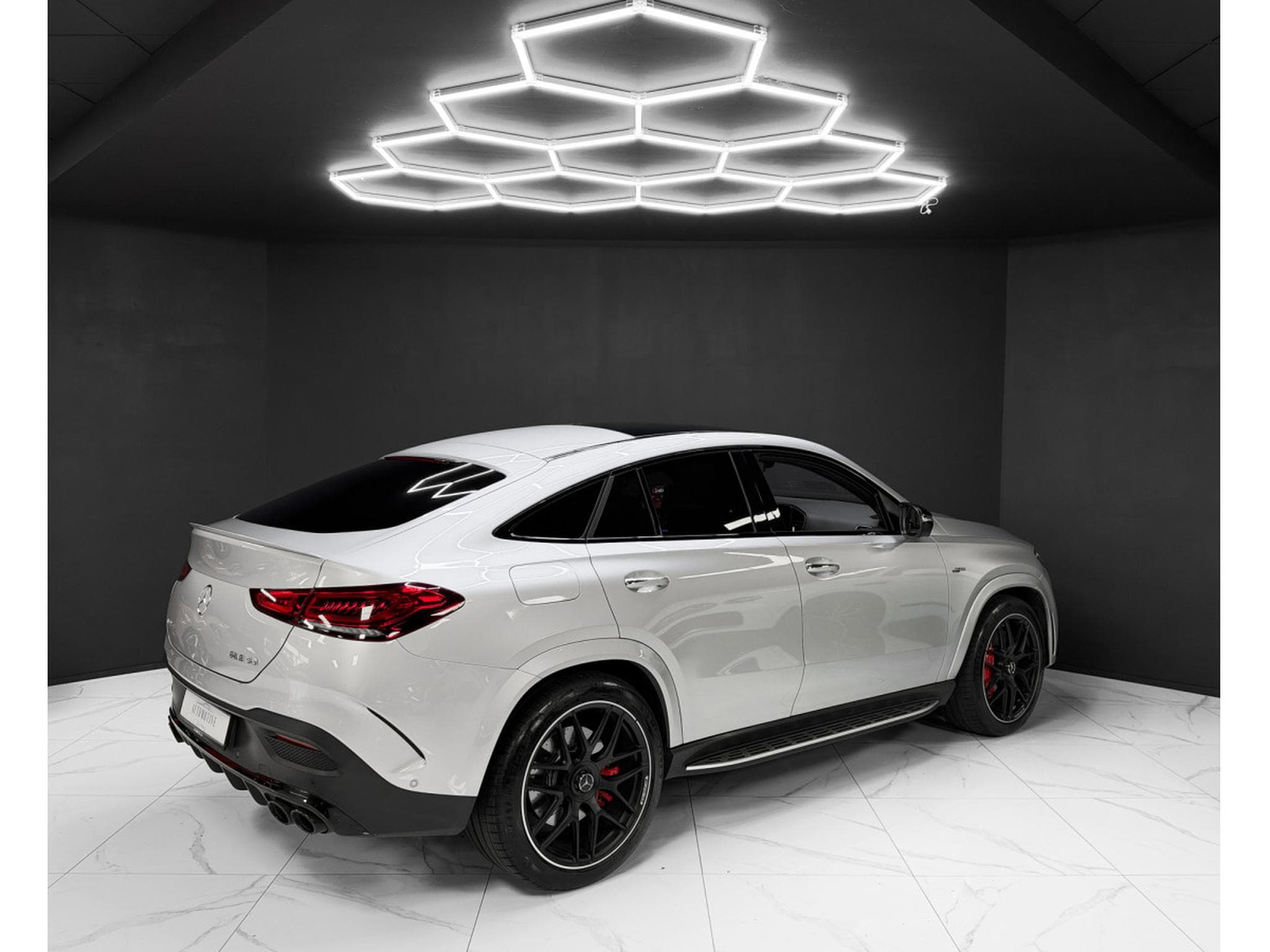 Mercedes GLE 53 AMG COUPE 4MATIC+/ 360°/HEAD UP/ BURM./ FULL (2024) - Photo 5
