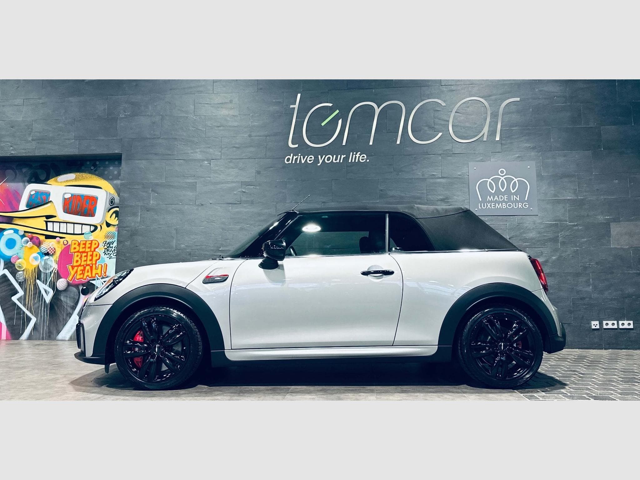Mini Cooper OHN COOPER WORKS CABRIOLET STEPTRONIC (2023) - Photo 2