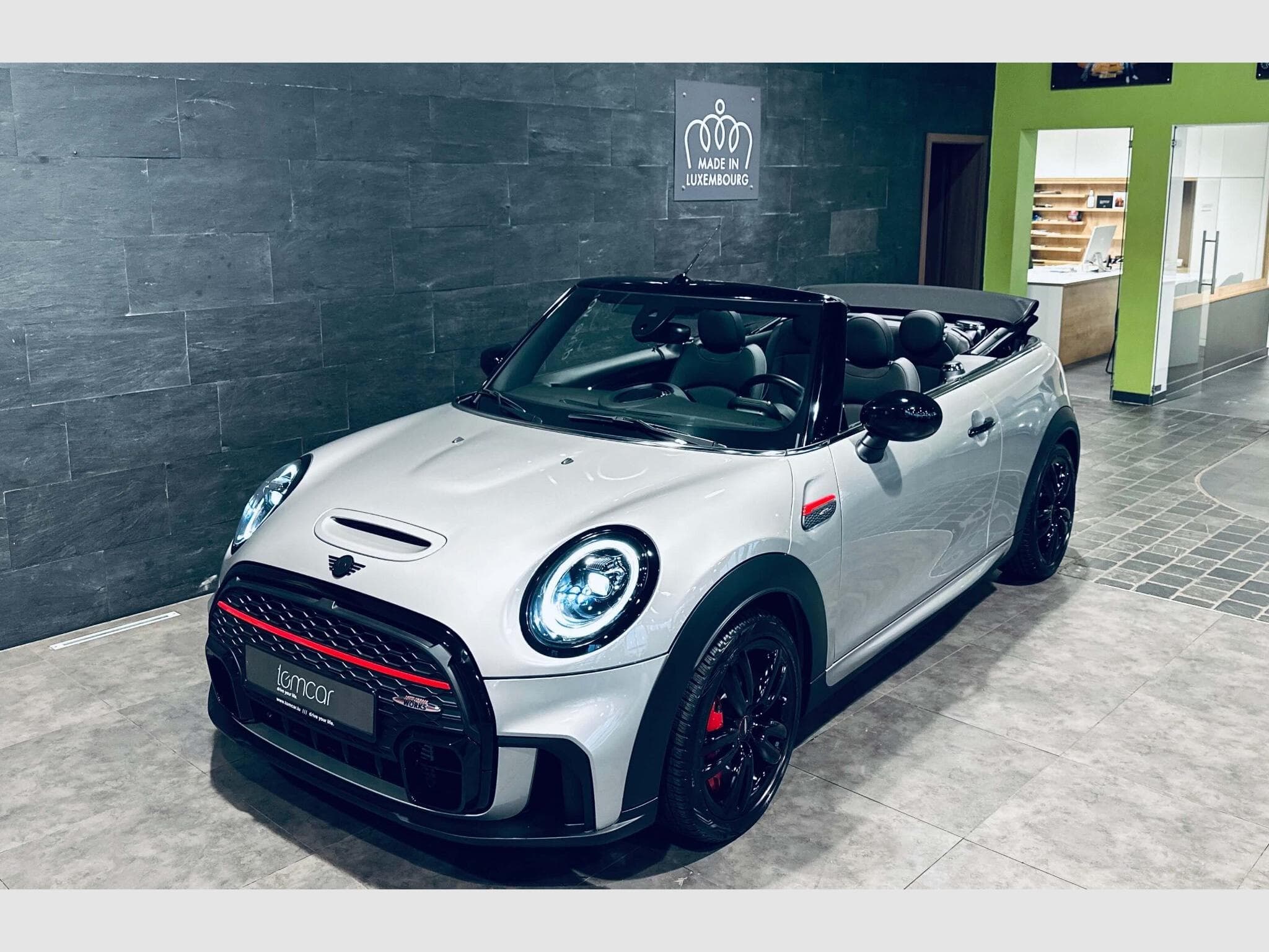 Mini Cooper OHN COOPER WORKS CABRIOLET STEPTRONIC (2023) - Photo 4