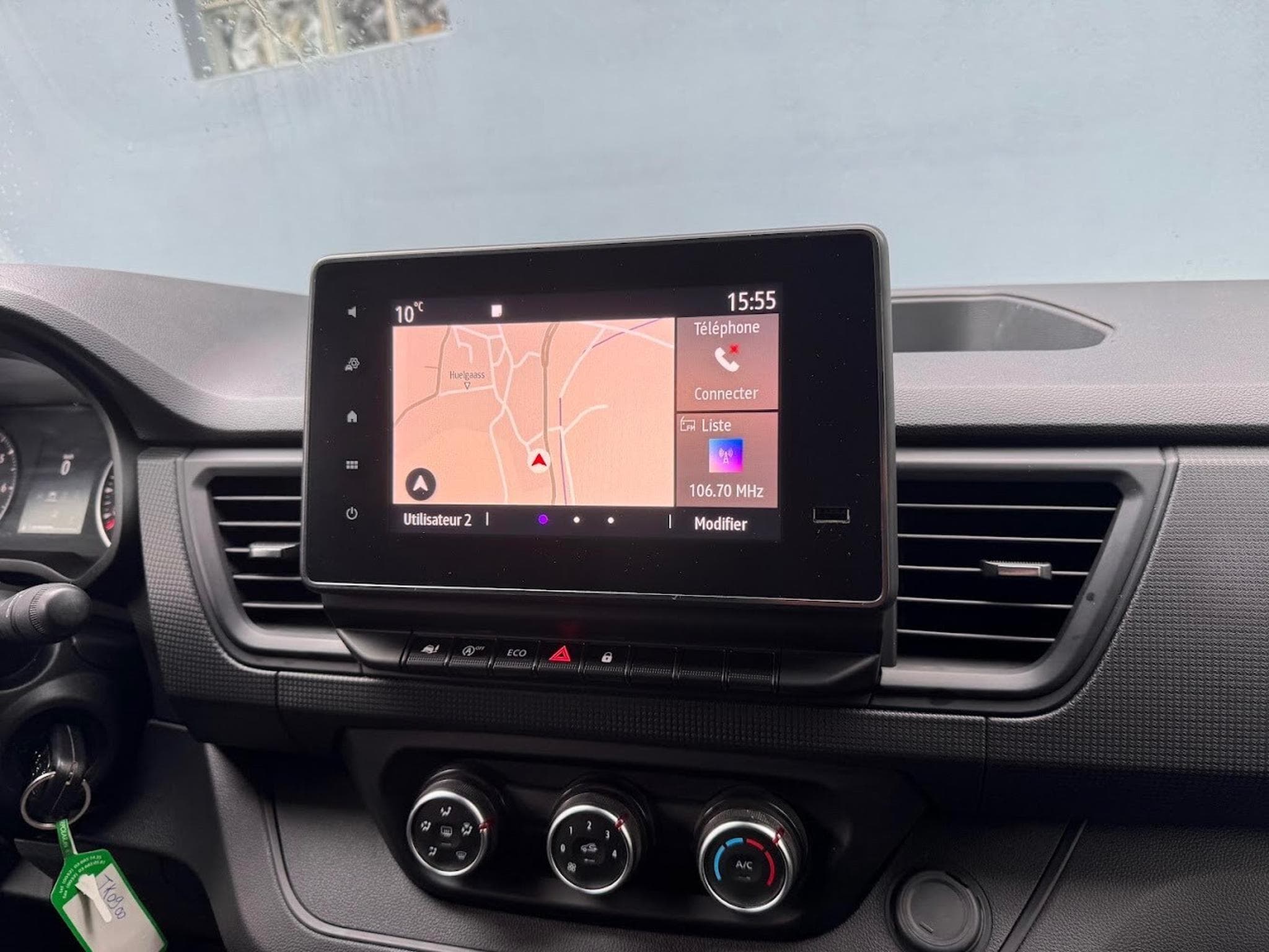 Renault Trafic 2.0 DCI 130 CV L2H1 GRAND COMFORT 1 ERE MAIN CARNET APPELCAR (2022) - Foto 4