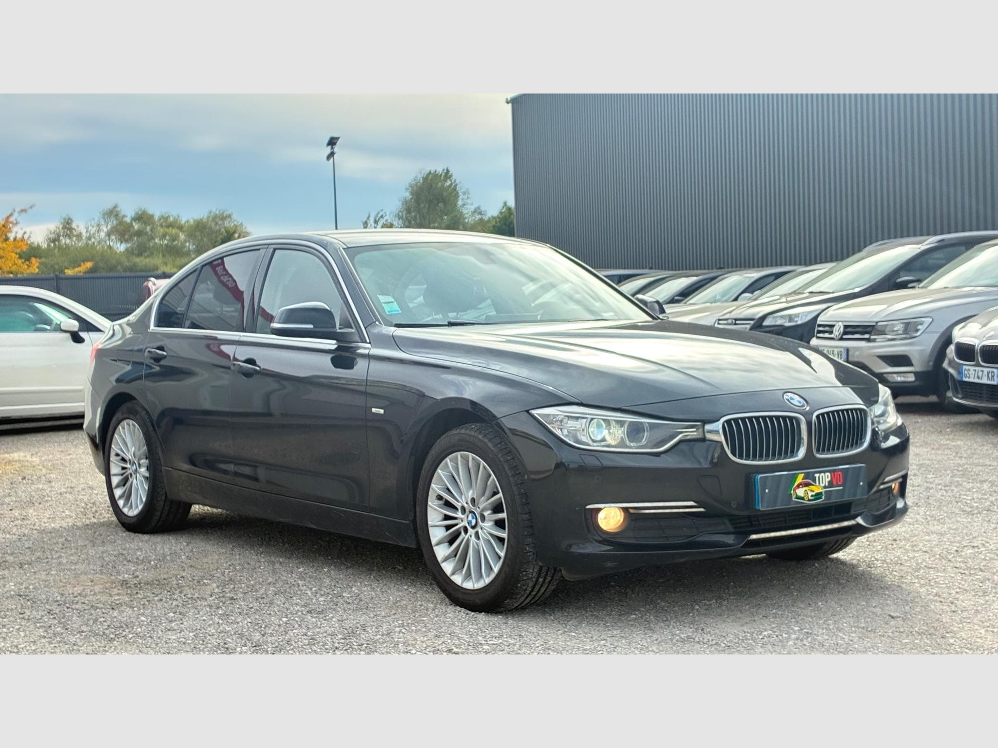 BMW 320 dA 184ch Luxury (2014) - Photo 3
