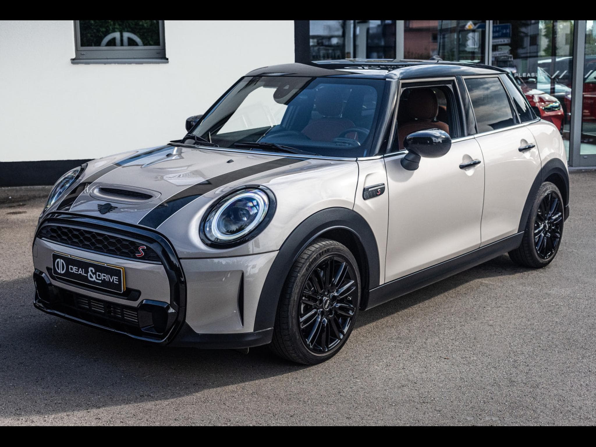 Mini Cooper S 5 PORTES AUTO - ROOFTOP GREY METALLIC (2023) - Photo 7