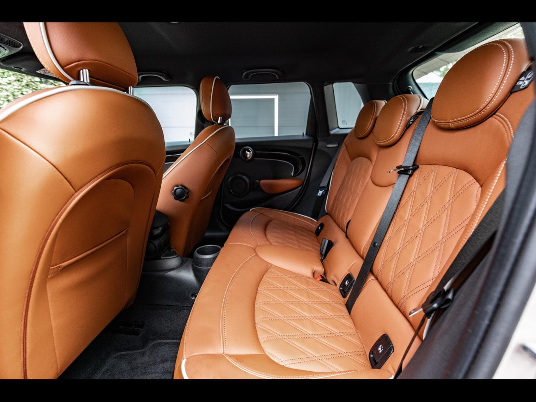 Mini Cooper S 5 PORTES AUTO - ROOFTOP GREY METALLIC (2023) - Photo 14