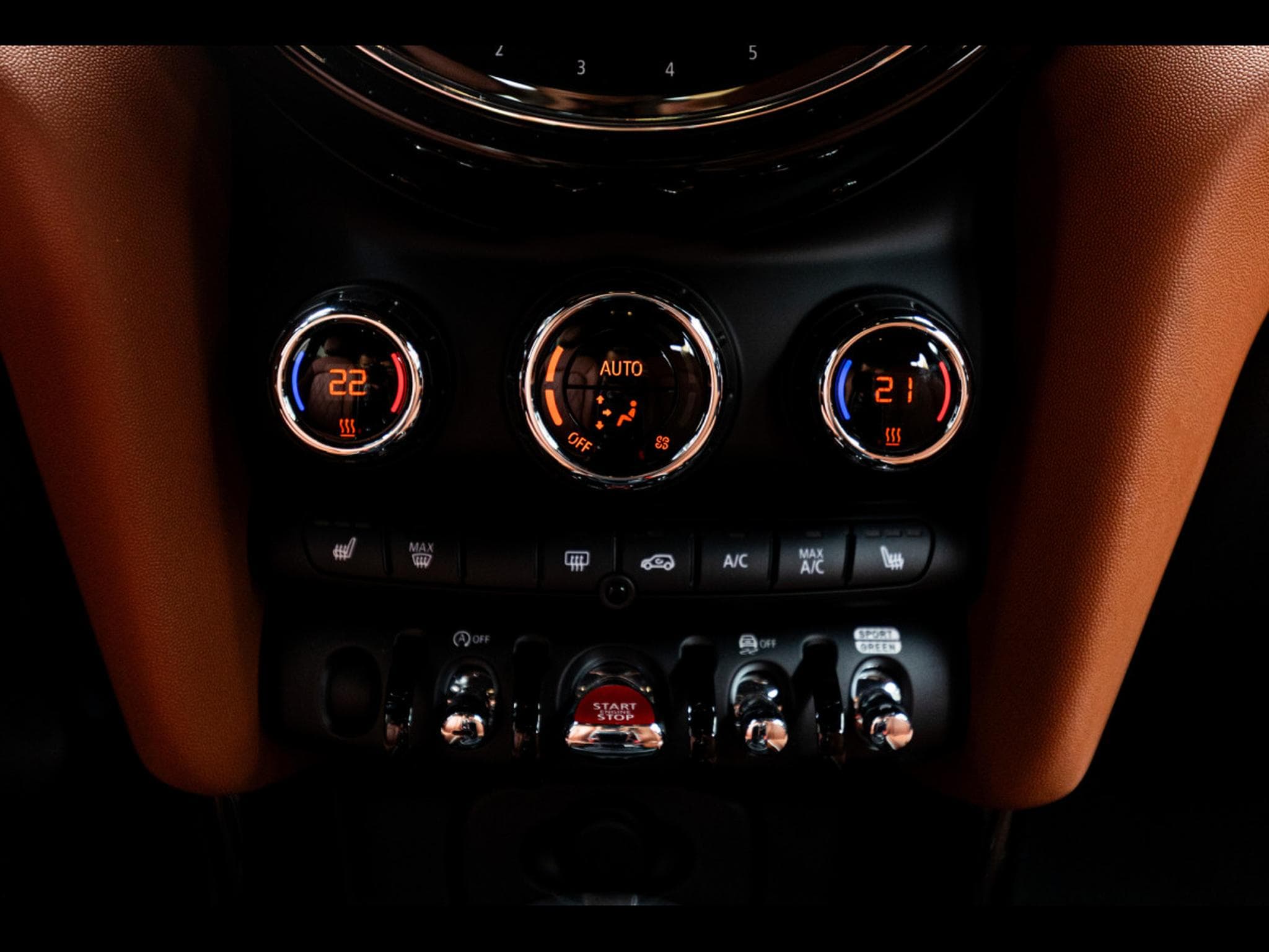 Mini Cooper S 5 PORTES AUTO - ROOFTOP GREY METALLIC (2023) - Photo 17