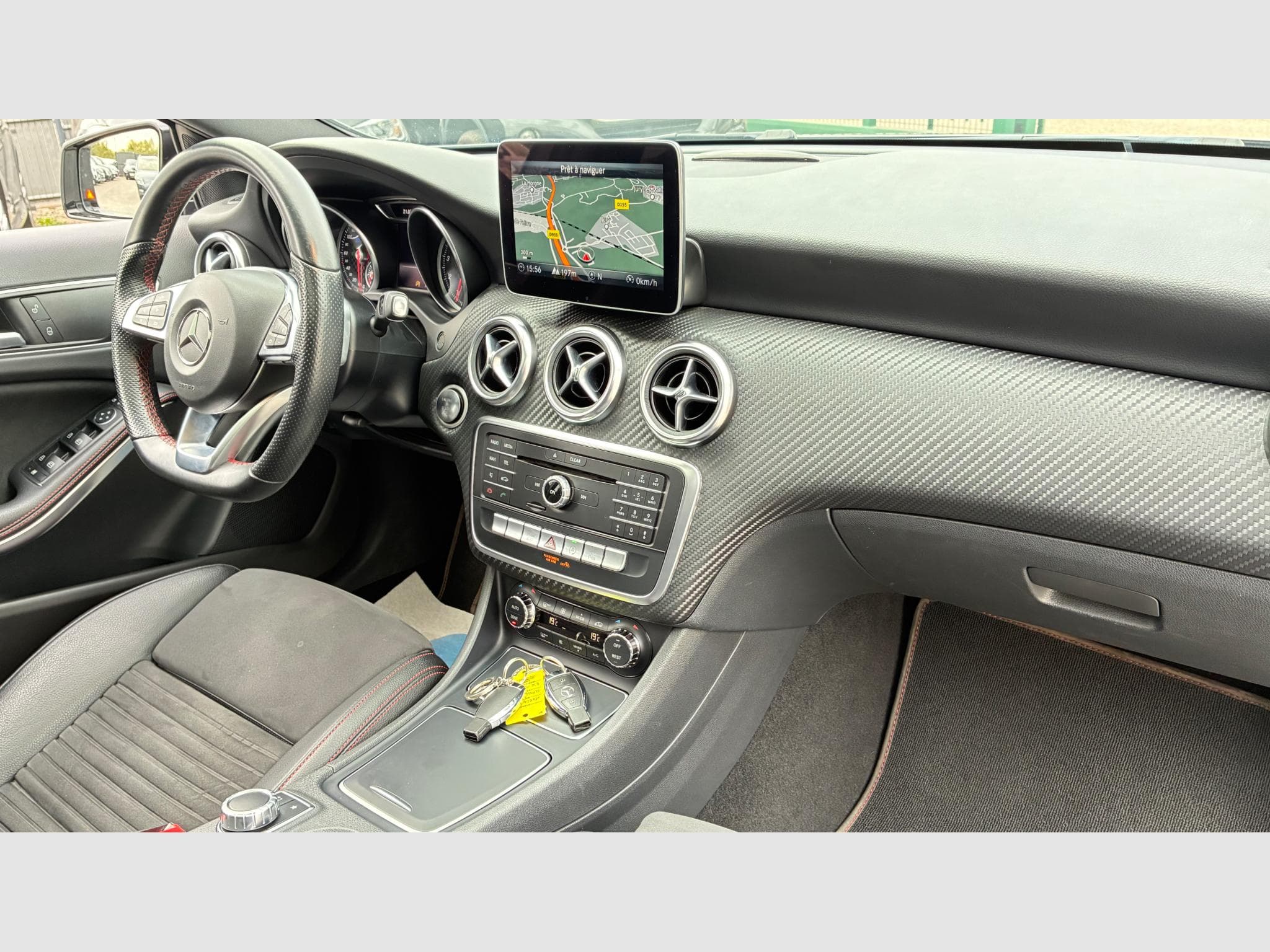 Mercedes A 200 Sport Édition 156 ch 7G-DCT (2018) - Photo 14