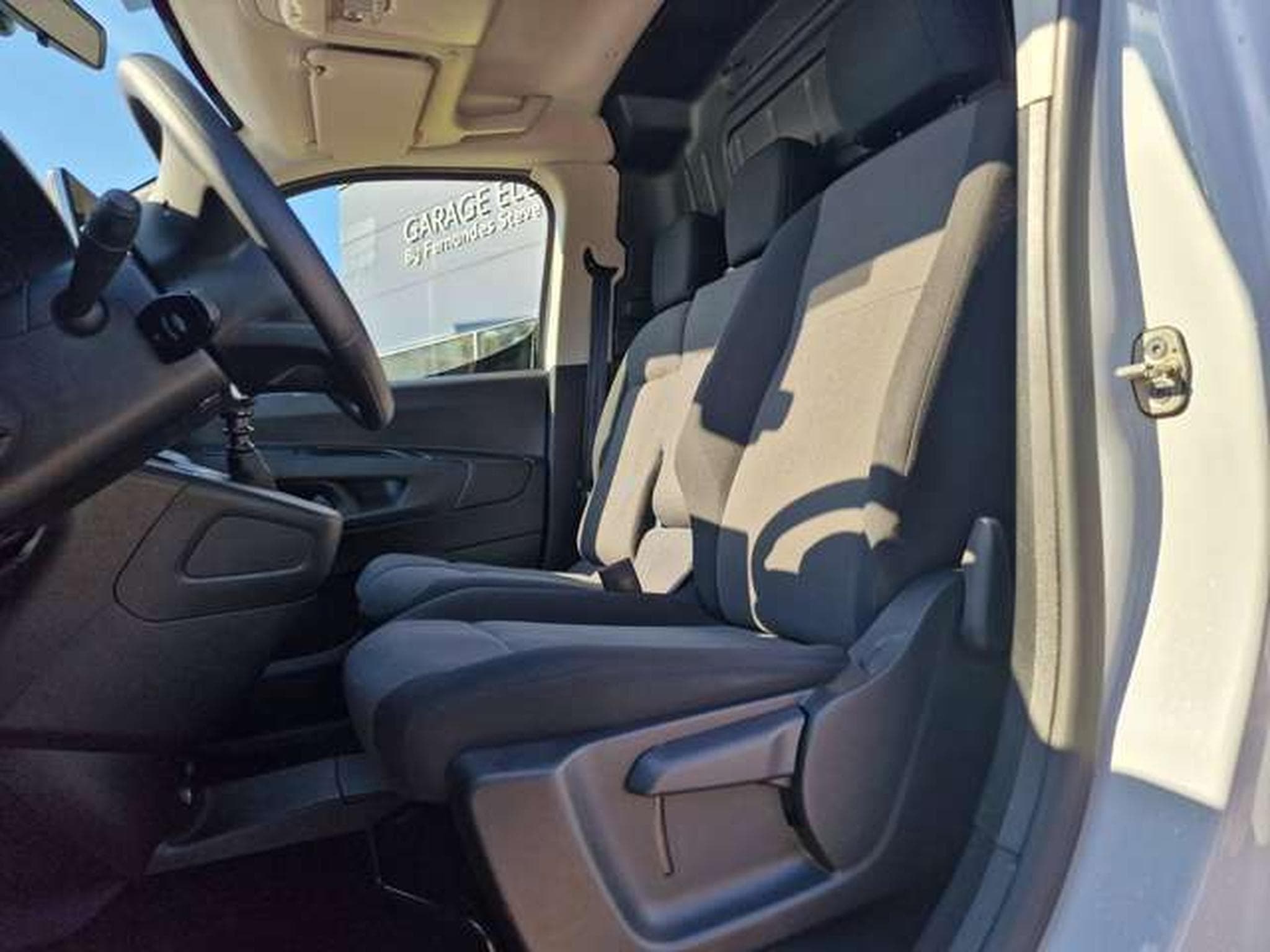 Citroen Berlingo Club M/L1 (2023) - Photo 12