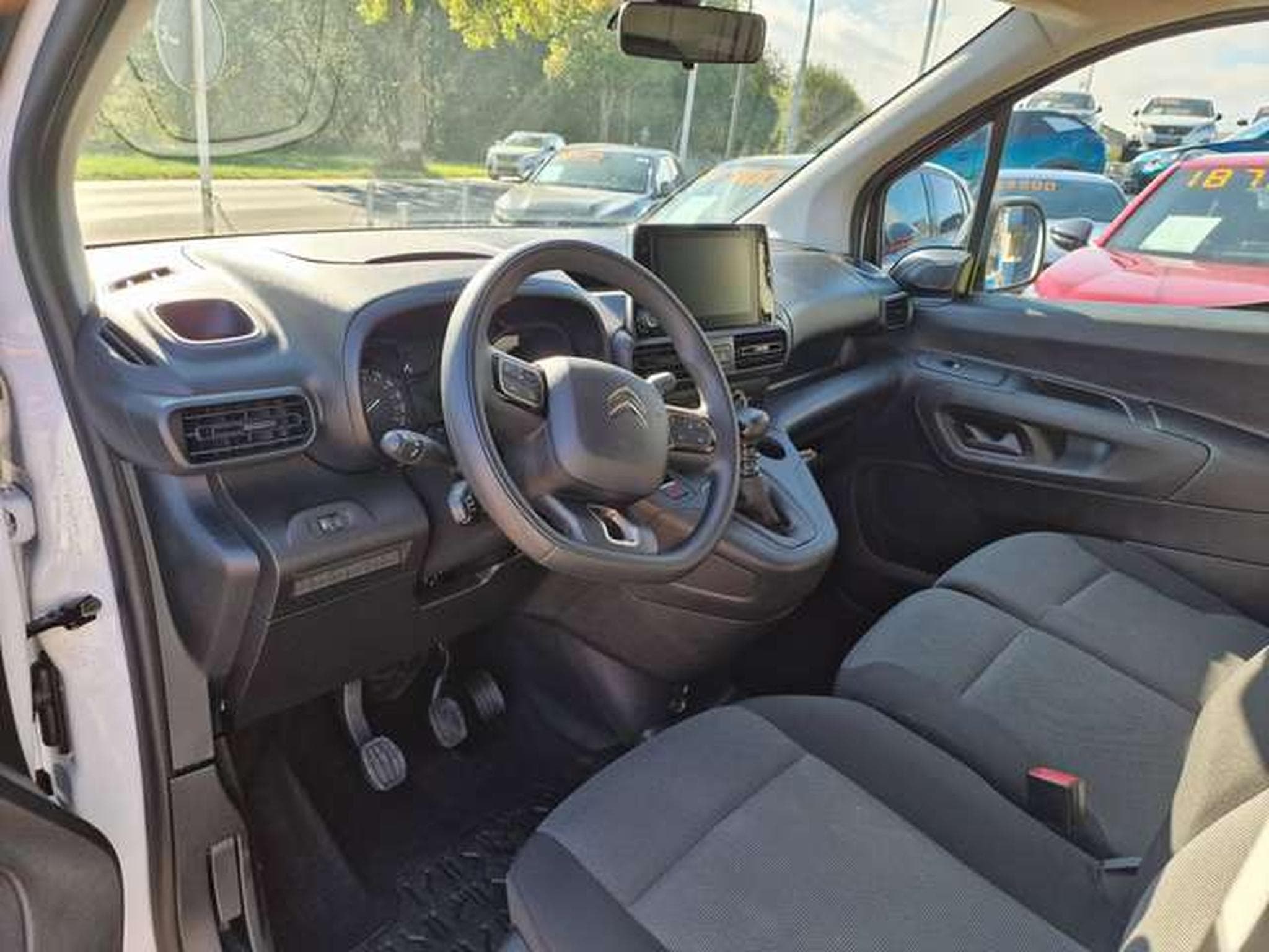 Citroen Berlingo Club M/L1 (2023) - Photo 9