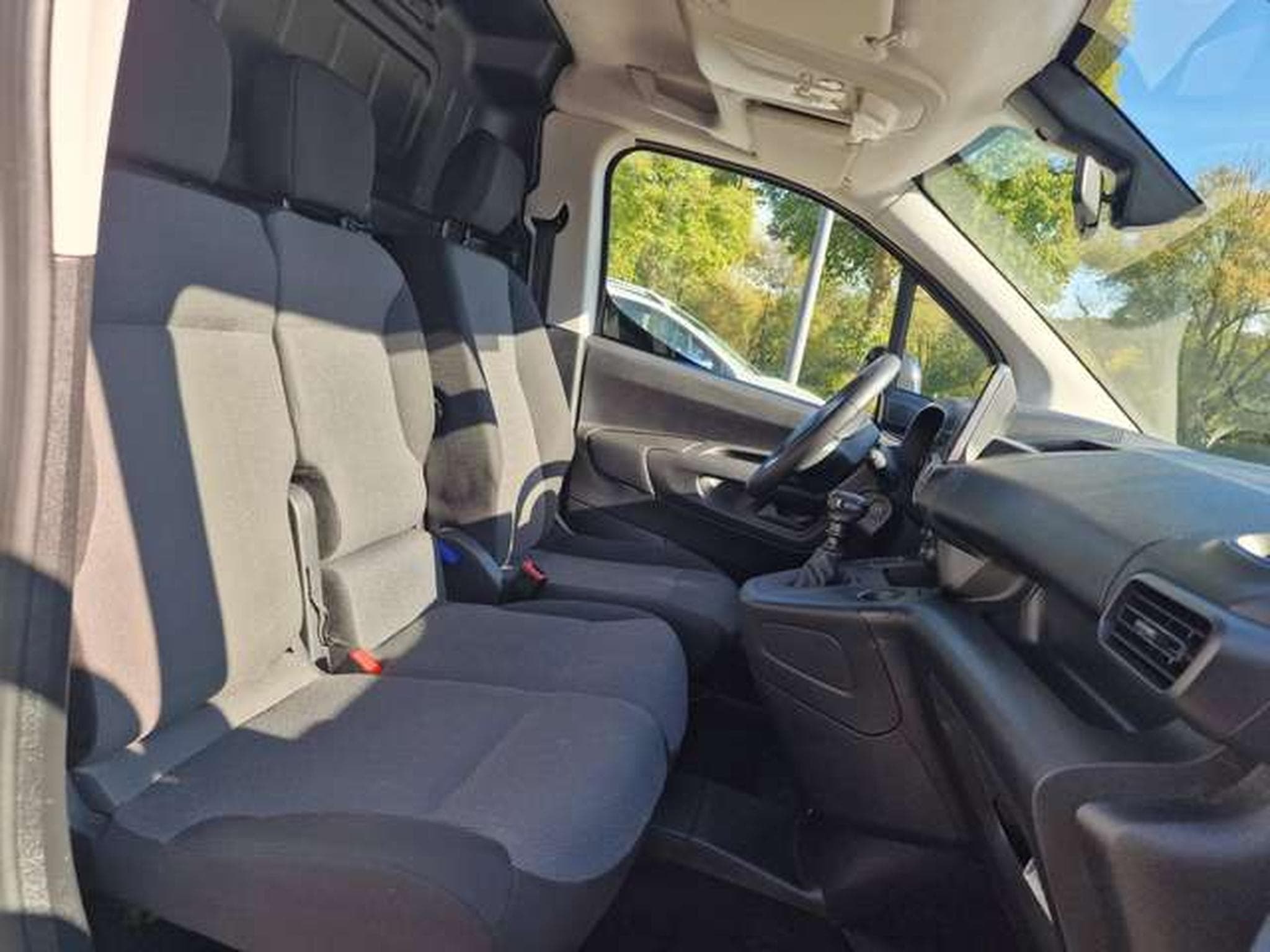 Citroen Berlingo Club M/L1 (2023) - Photo 13