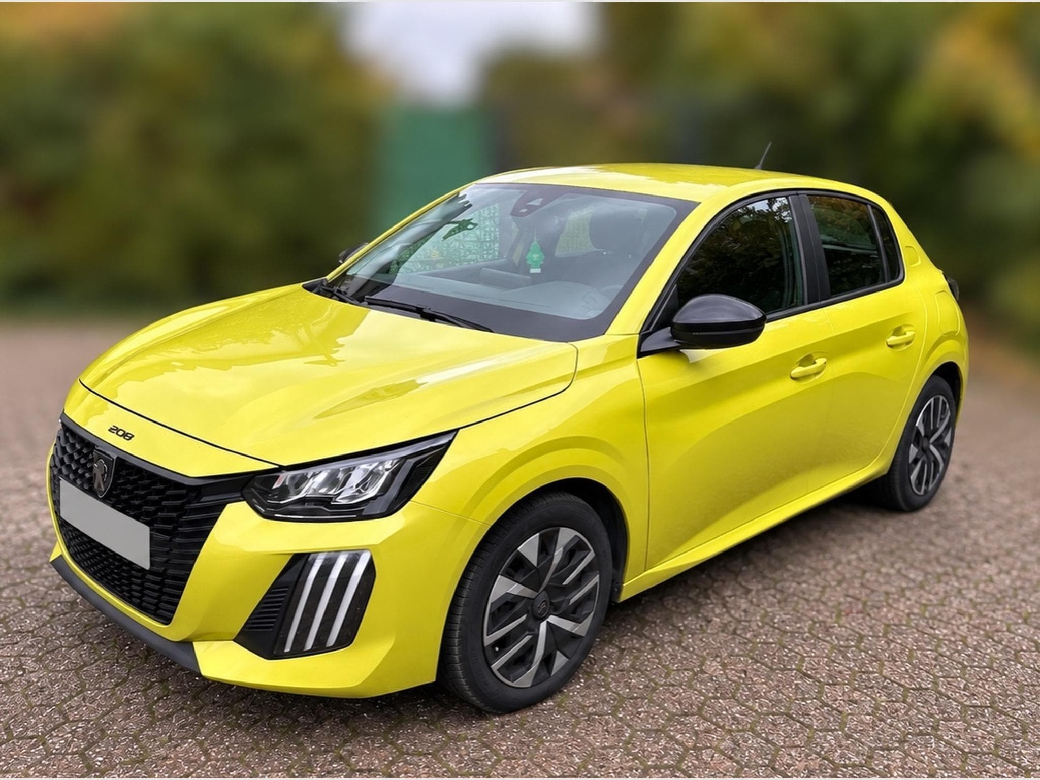 Peugeot 208 Active Puretech (2024) - Photo 3
