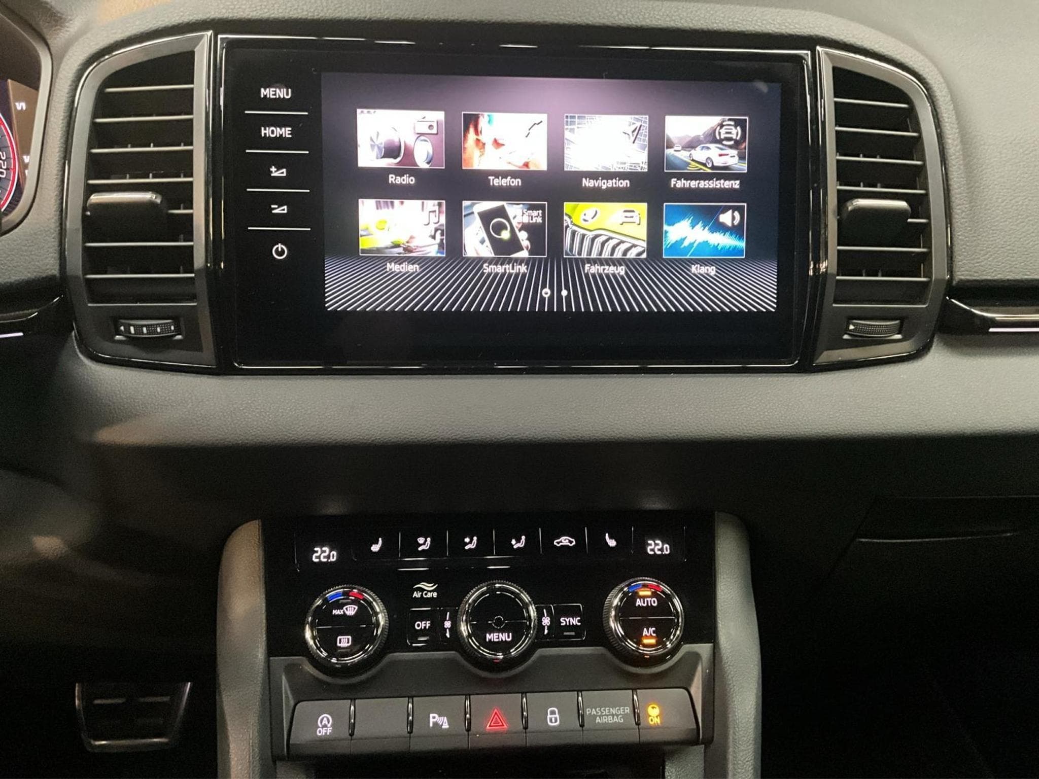 Skoda Karoq Sportline+DSG+4x4+P.Travel+Kessy-Full+Canton+Navi (2024) - Photo 13