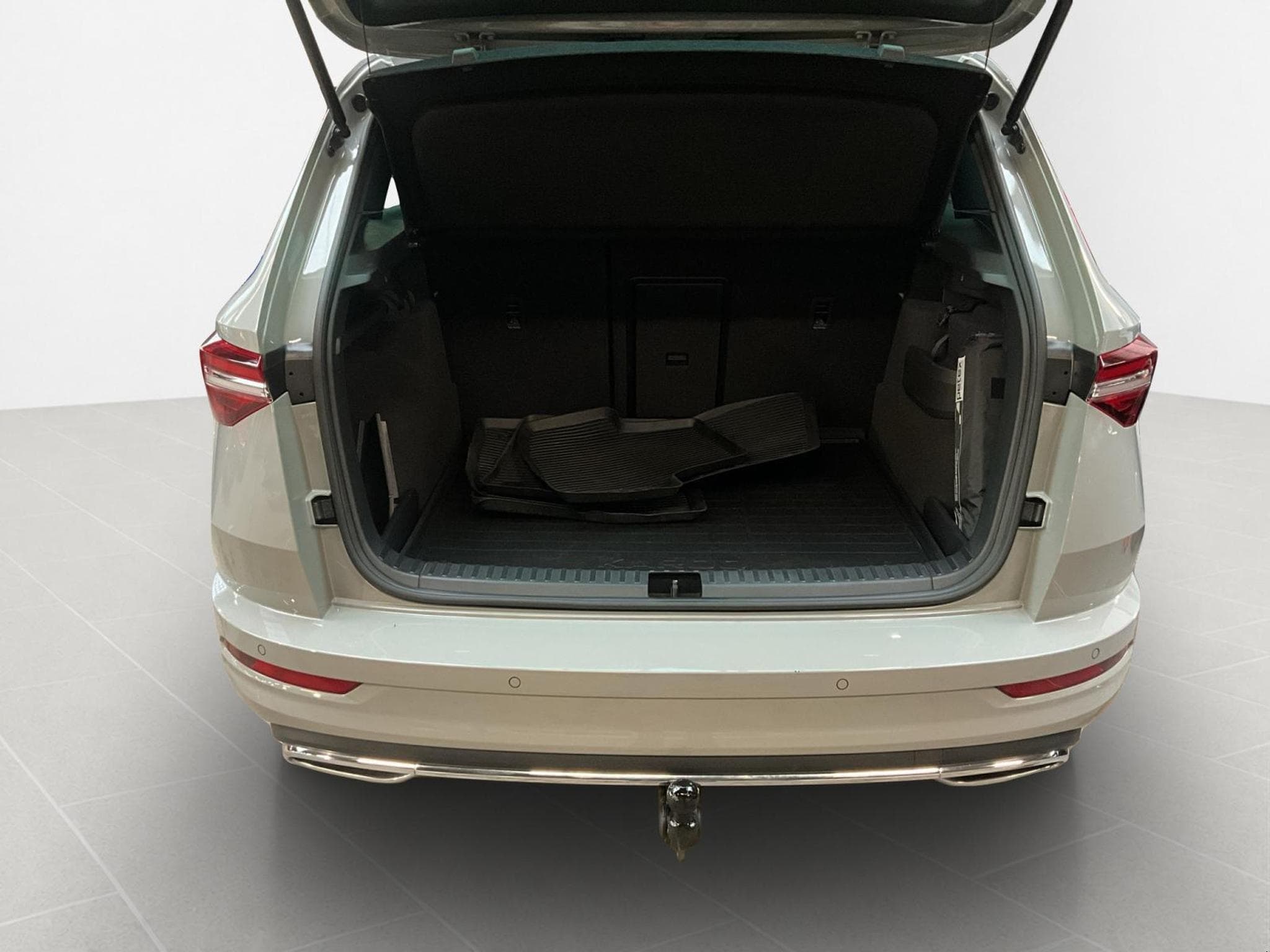 Skoda Karoq Sportline+DSG+4x4+P.Travel+Kessy-Full+Canton+Navi (2024) - Photo 37