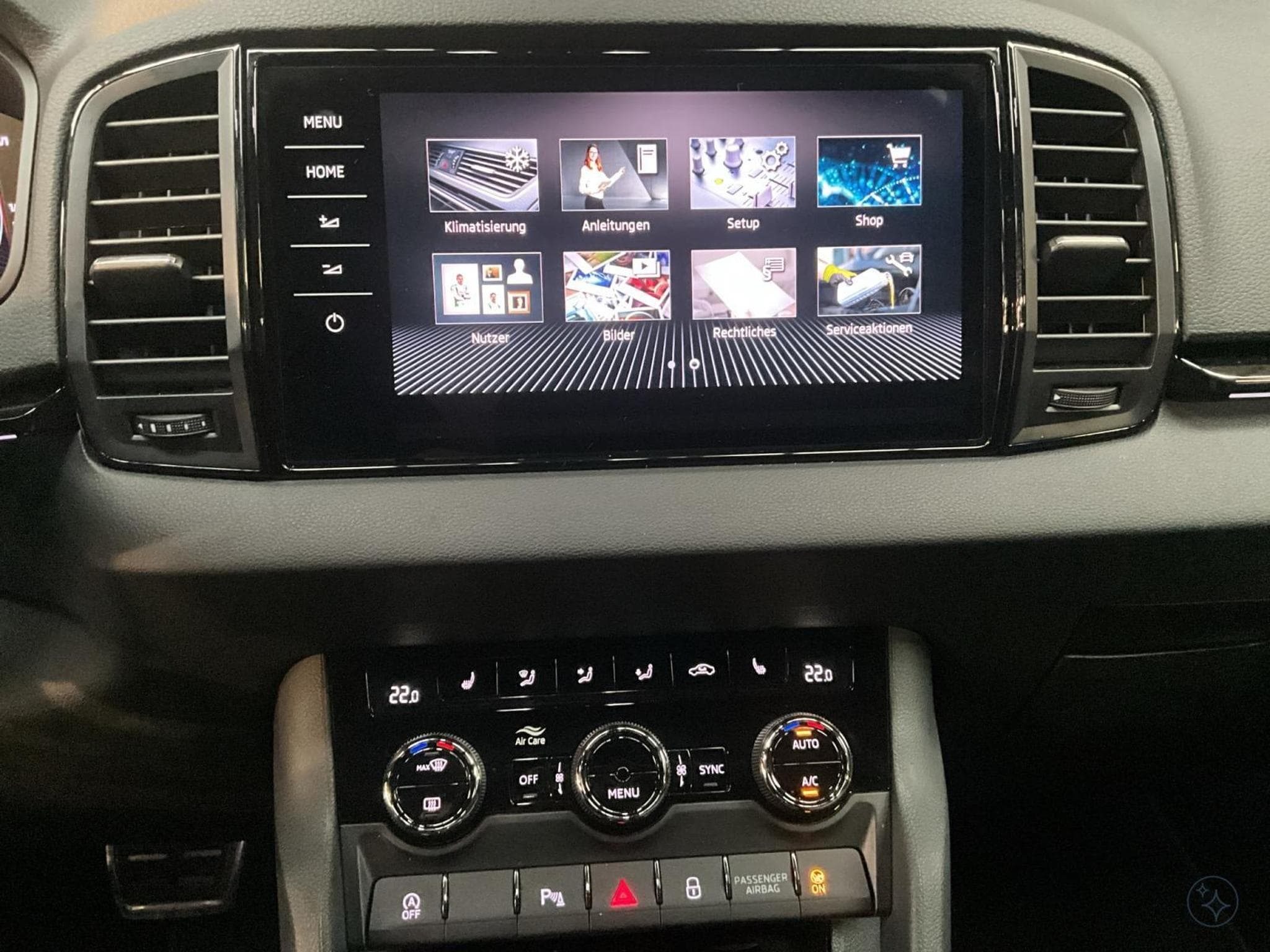 Skoda Karoq Sportline+DSG+4x4+P.Travel+Kessy-Full+Canton+Navi (2024) - Photo 40