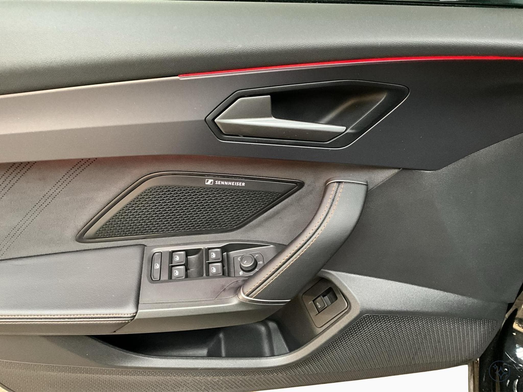Cupra Formentor Dynamic-Design+DSG+Immersive-Sennheiser+Intelligent-Drive+Pu (2025) - Photo 14