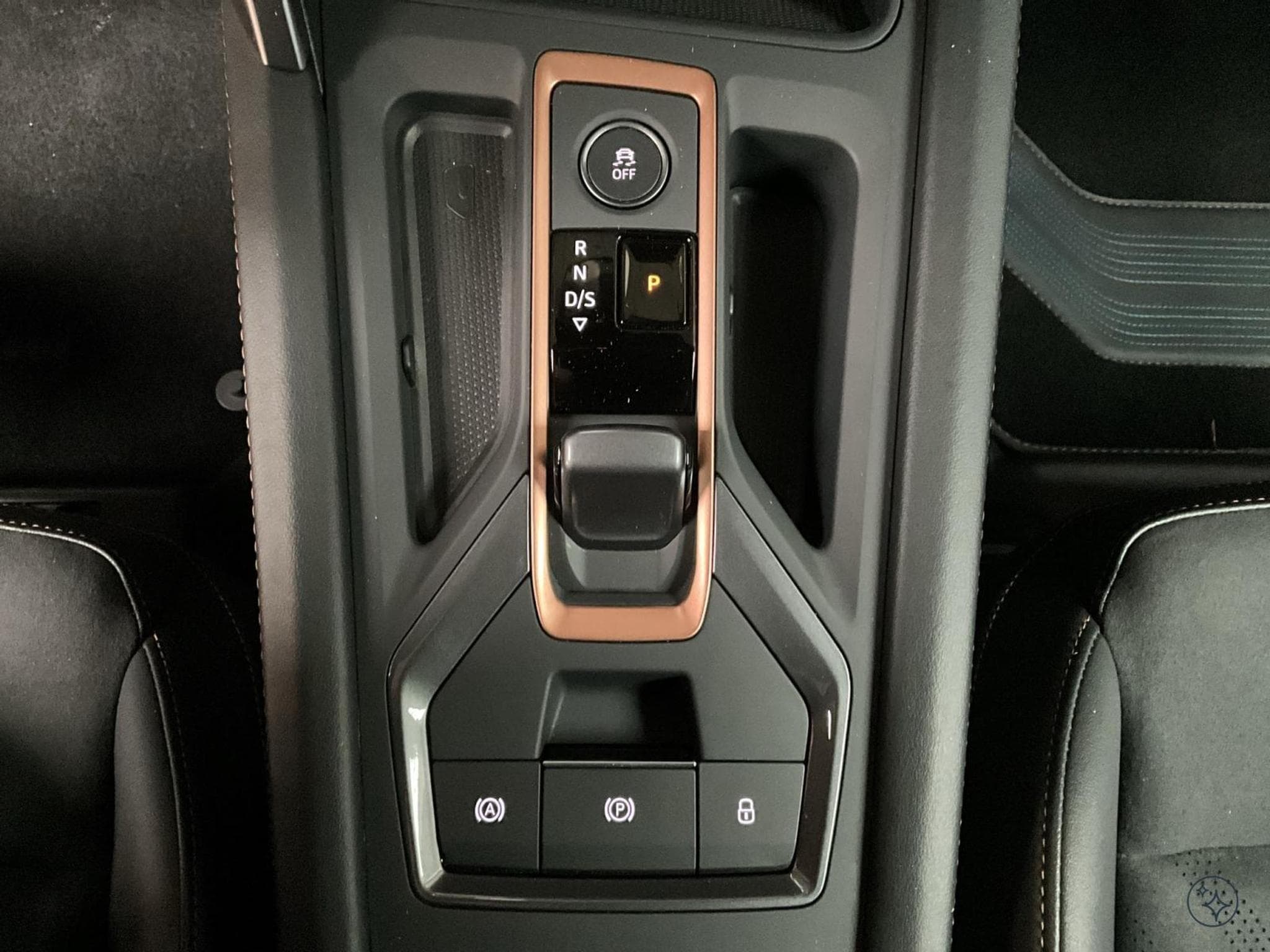 Cupra Formentor Dynamic-Design+DSG+Immersive-Sennheiser+Intelligent-Drive+Pu (2025) - Photo 12