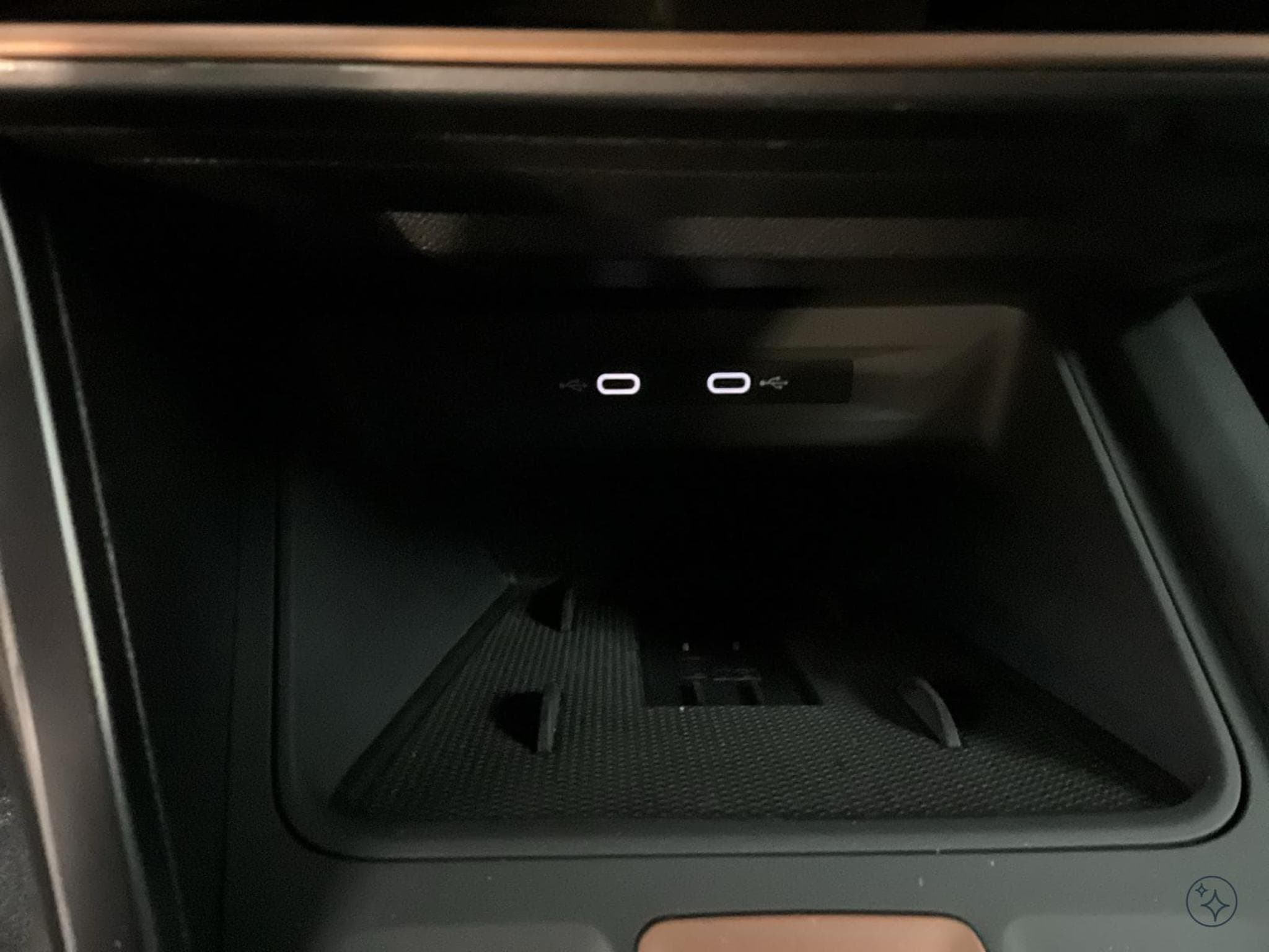 Cupra Formentor Dynamic-Design+DSG+Immersive-Sennheiser+Intelligent-Drive+Pu (2025) - Photo 20