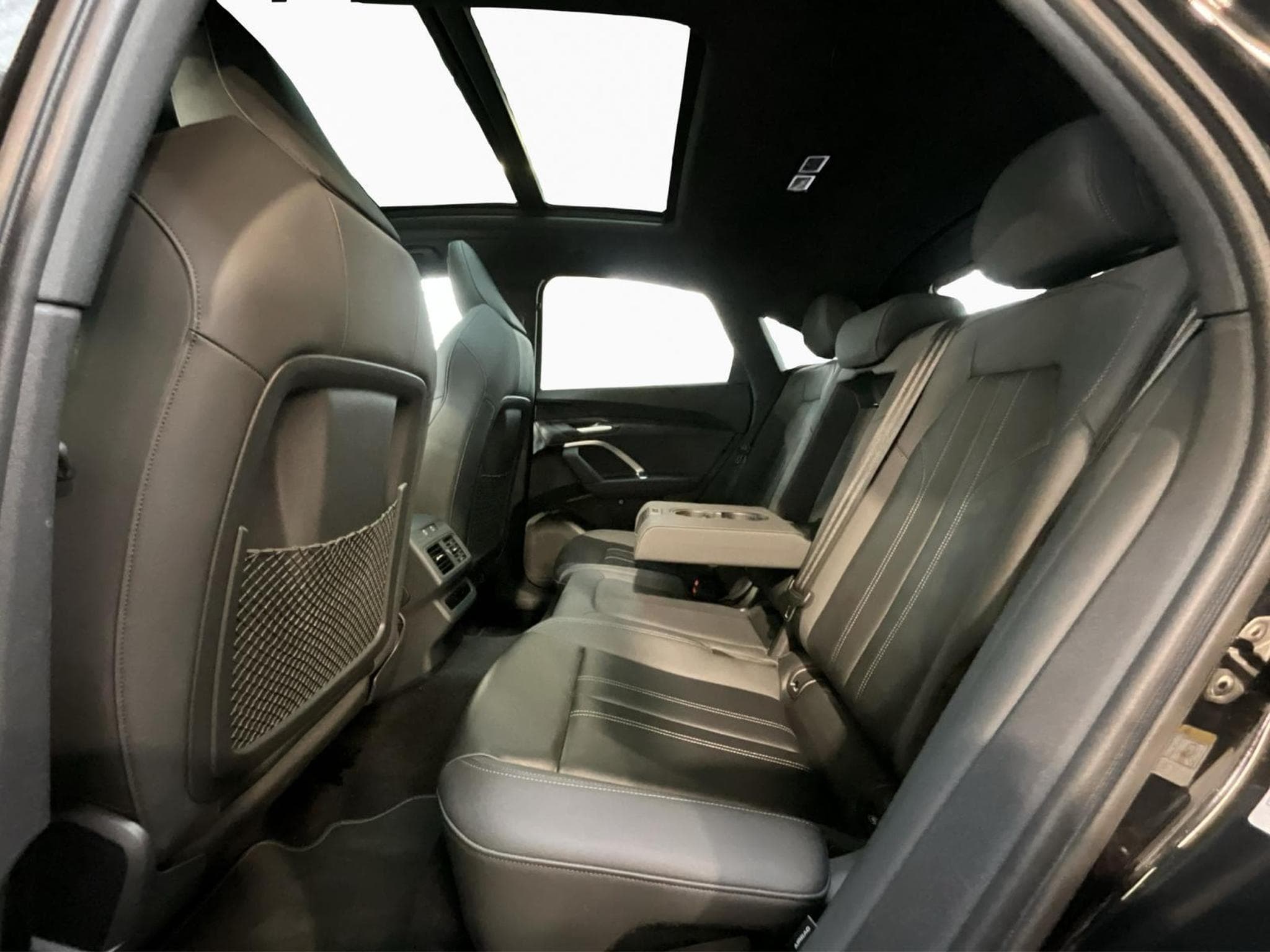 Audi Q5 SB+S-line+Quattro+S-Tronic+Black-Style+P.Business+AHK+Pano+L (2025) - Photo 16