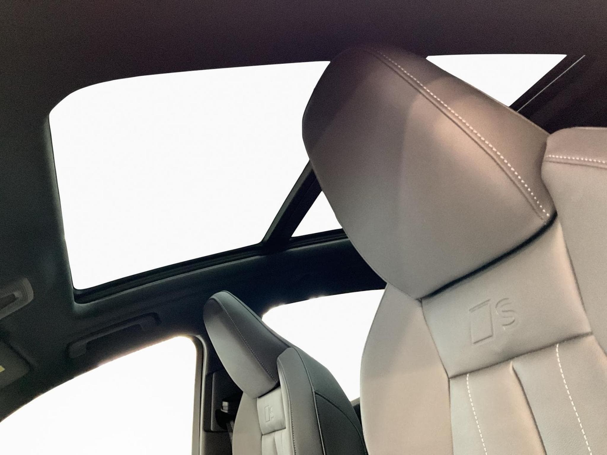 Audi Q5 SB+S-line+Quattro+S-Tronic+Black-Style+P.Business+AHK+Pano+L (2025) - Photo 15